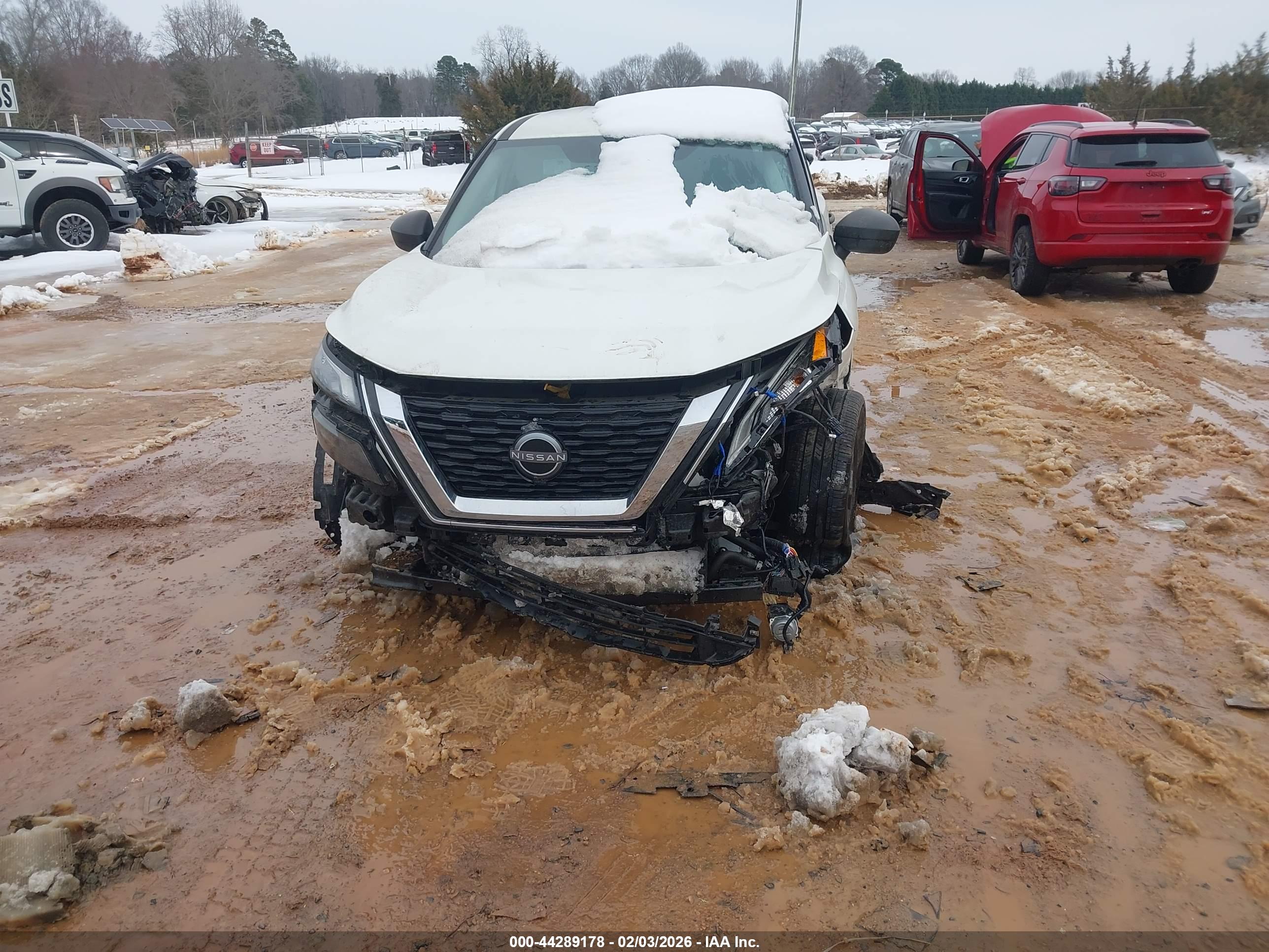 NISSAN ROGUE image 6
