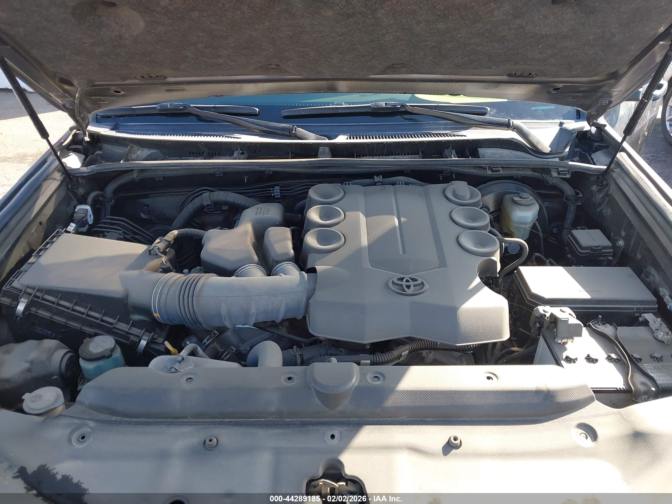 TOYOTA 4RUNNER image 10