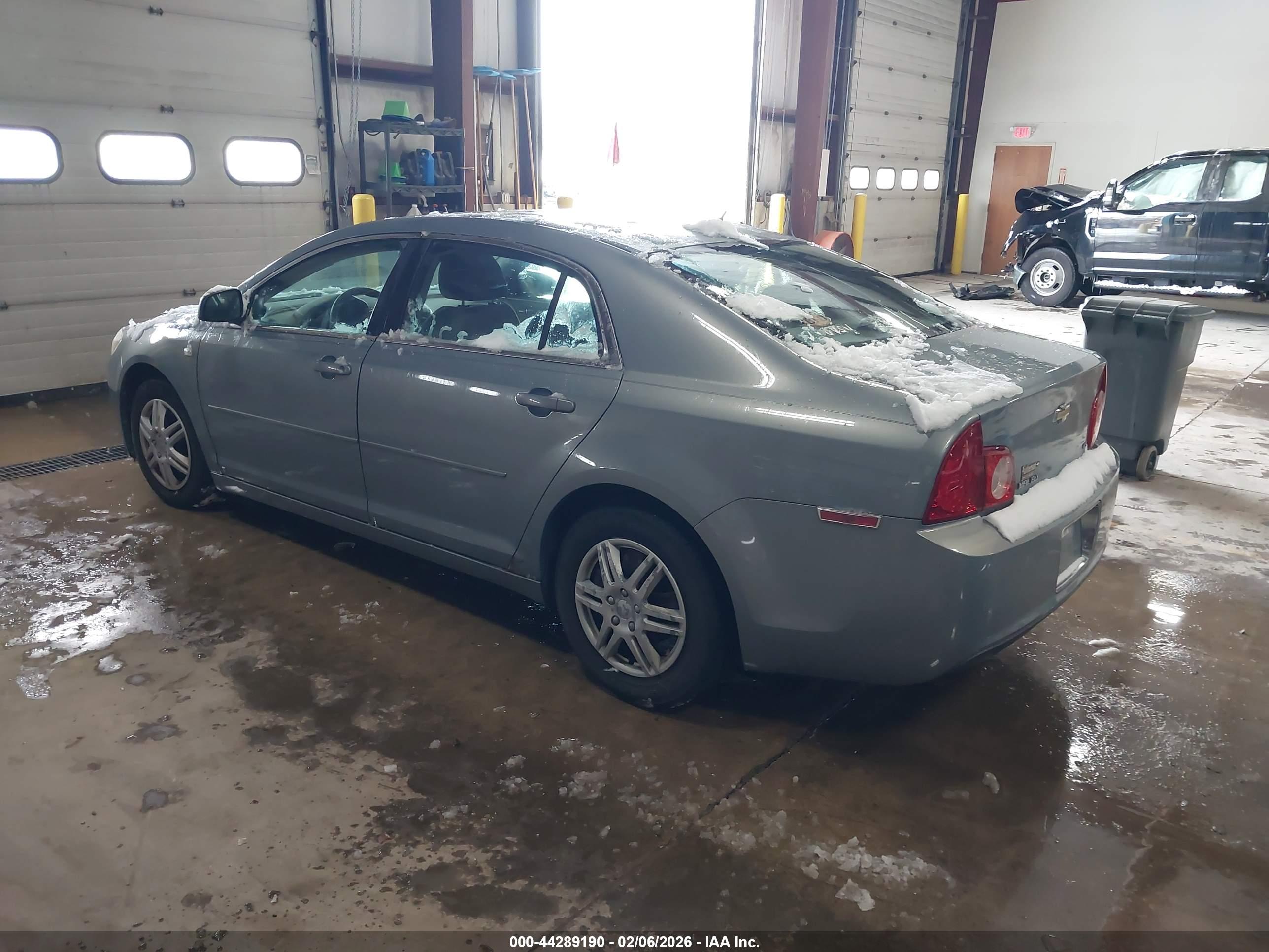 CHEVROLET MALIBU image 3