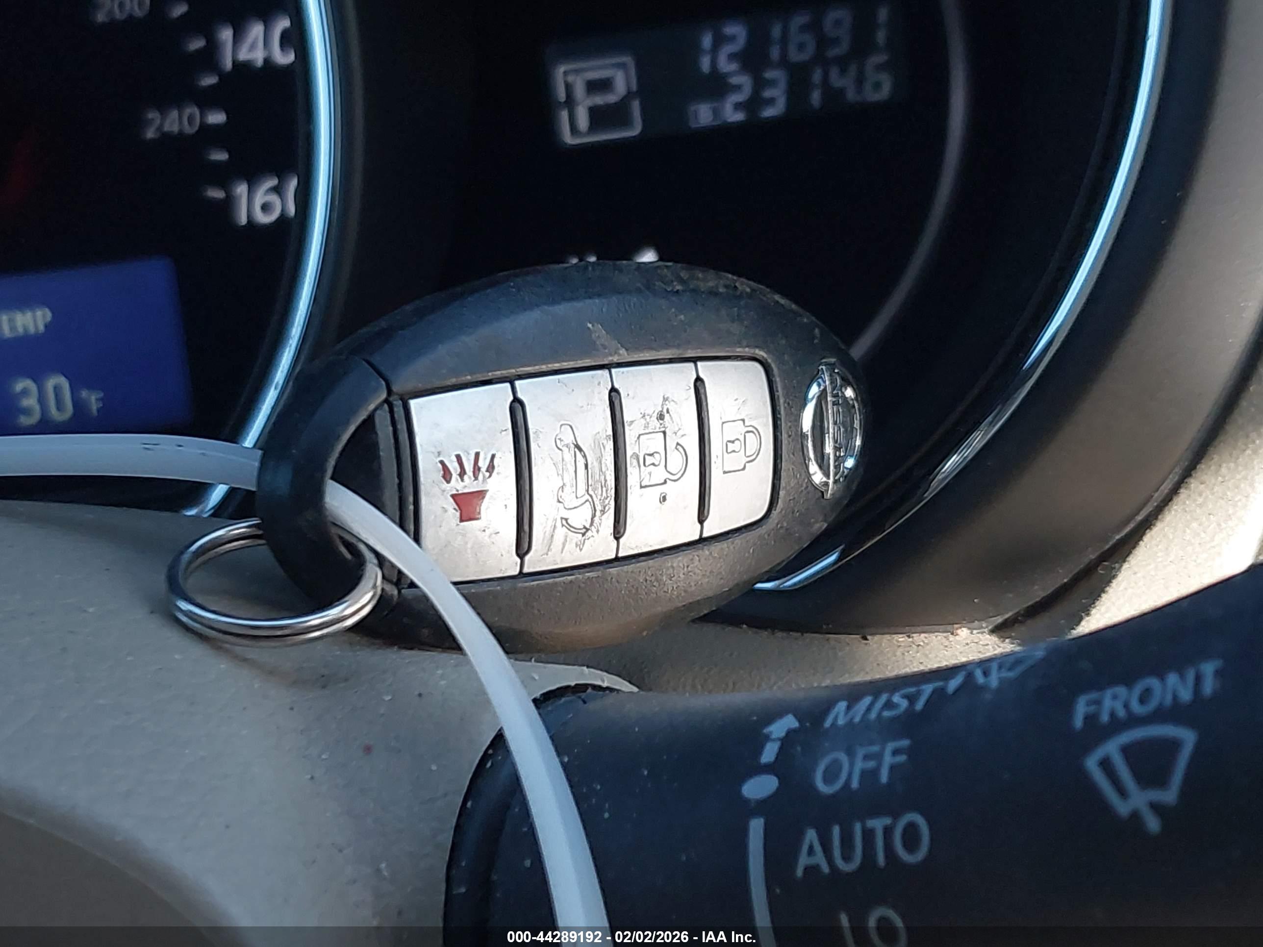 NISSAN MURANO image 11