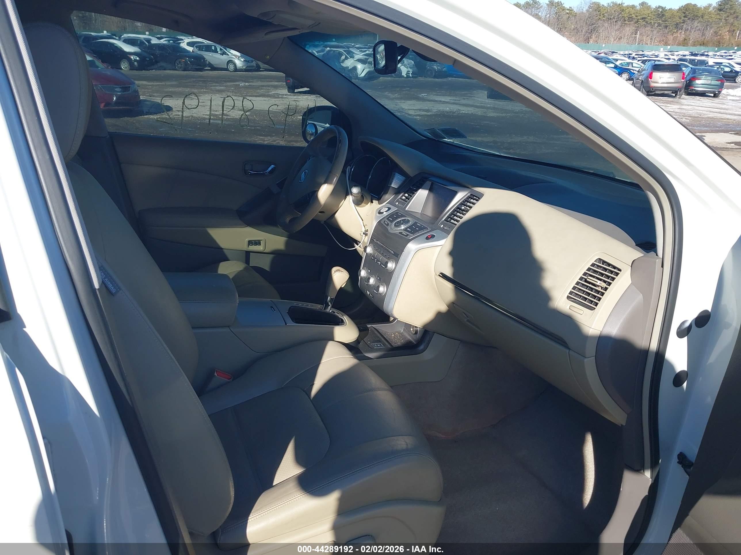 NISSAN MURANO image 5