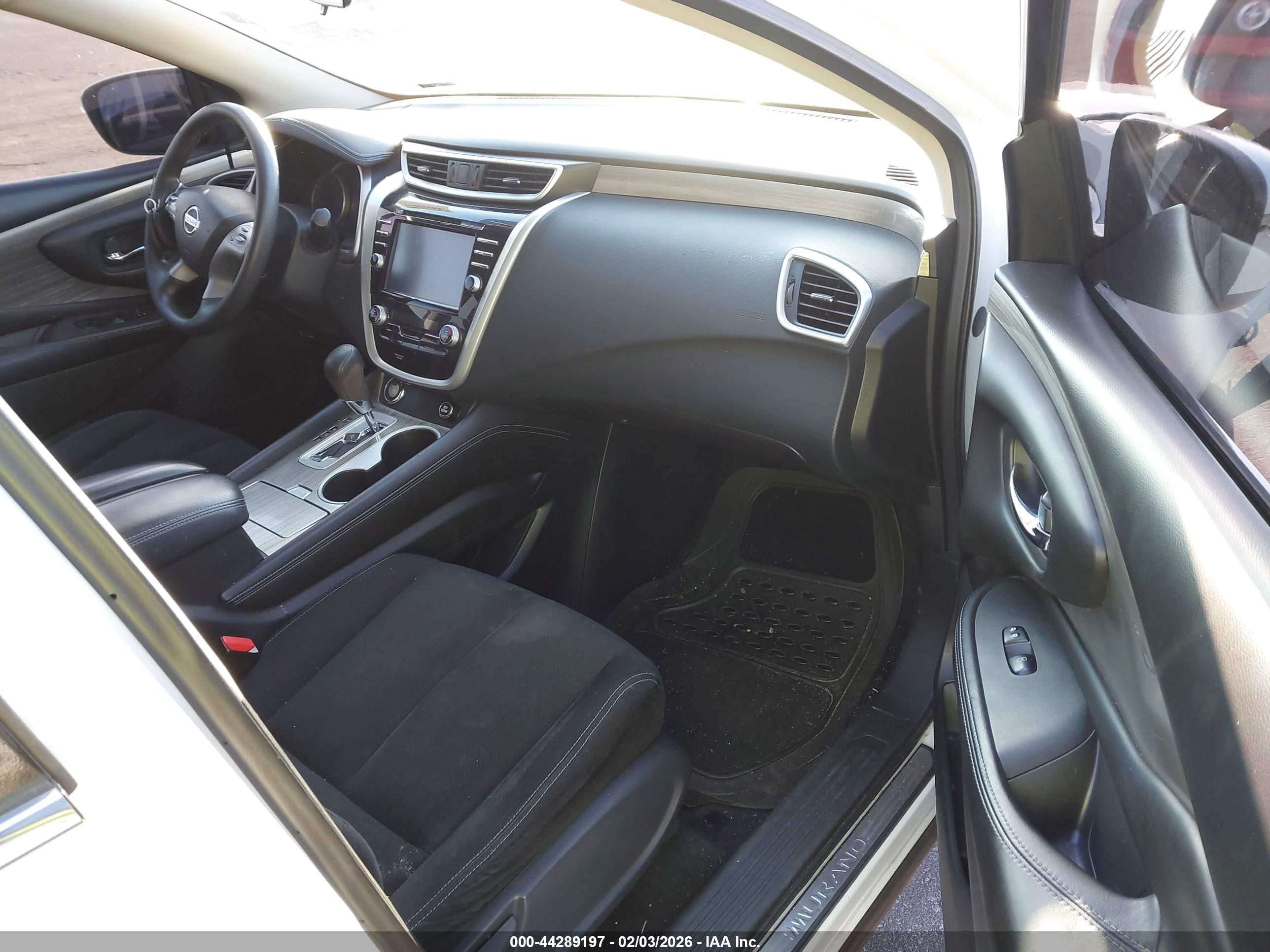 NISSAN MURANO image 5