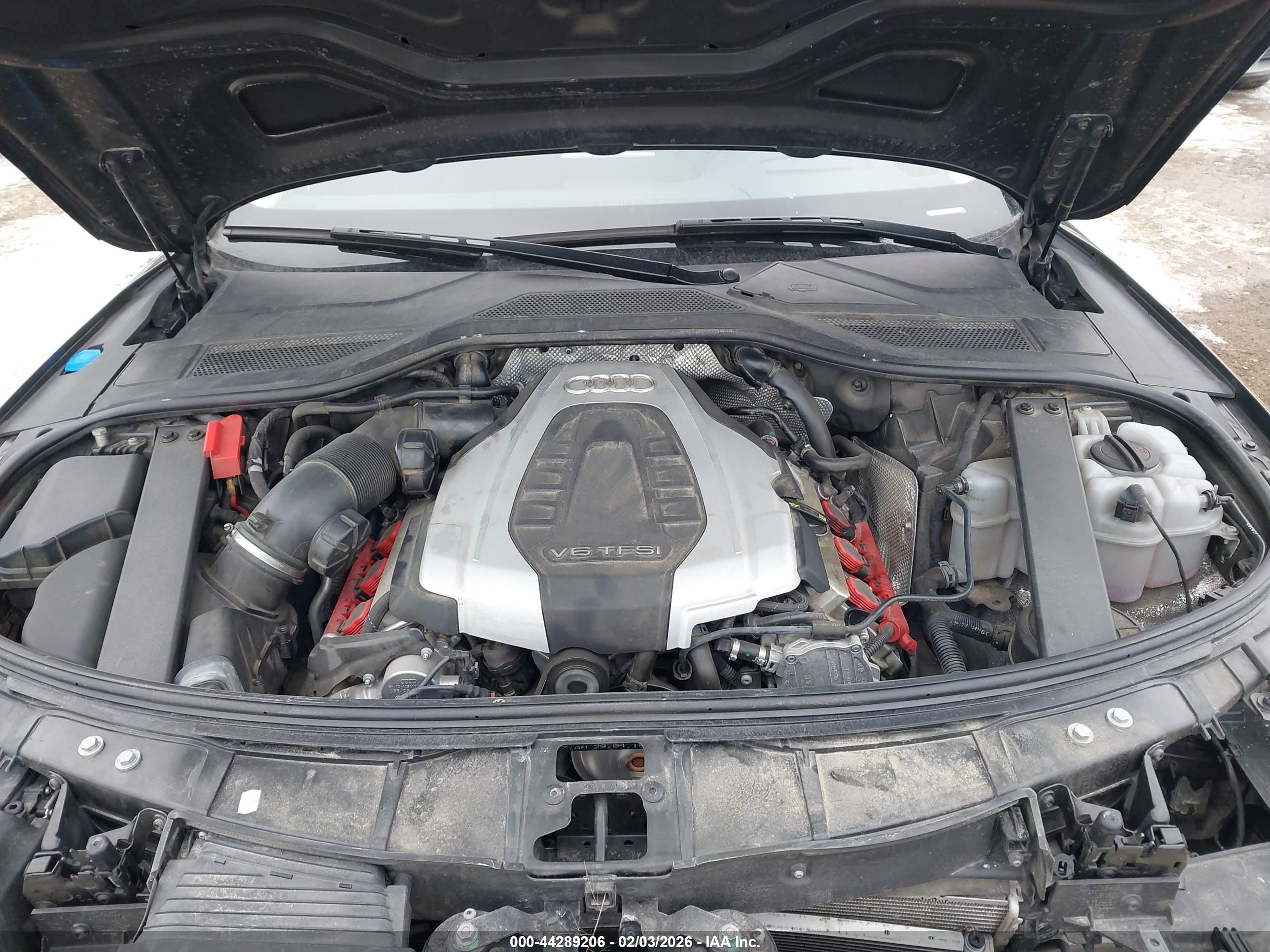 AUDI A8 image 10