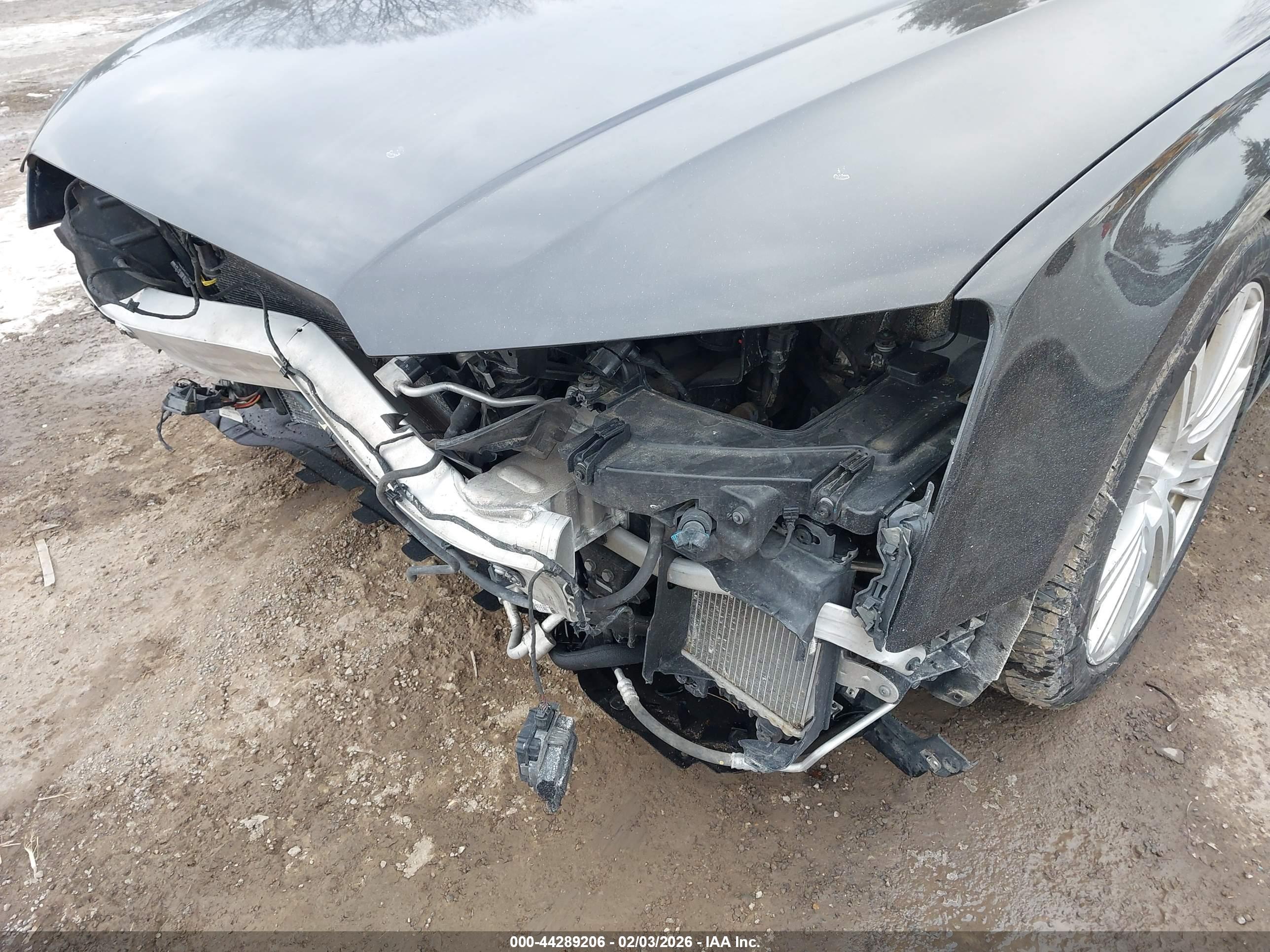 AUDI A8 image 6