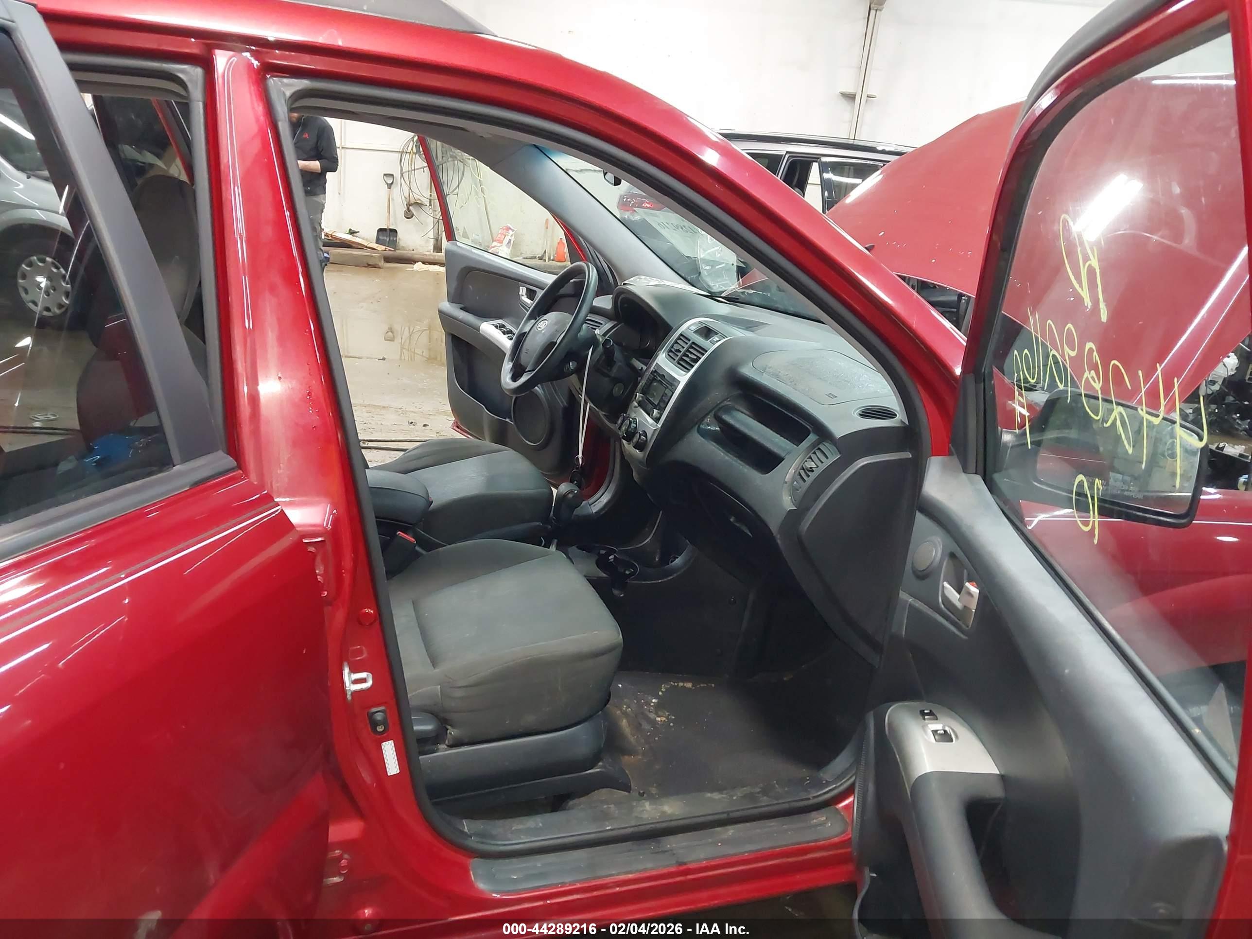 KIA SPORTAGE image 5