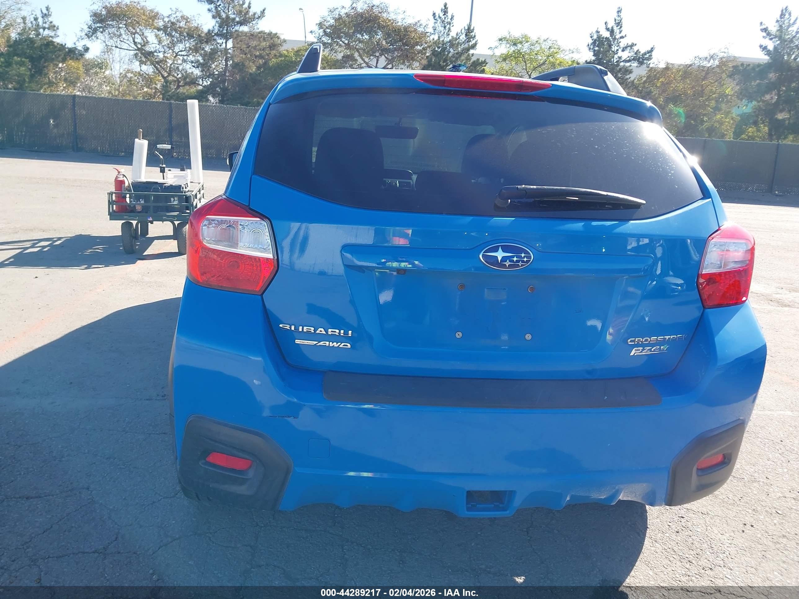 SUBARU CROSSTREK image 6