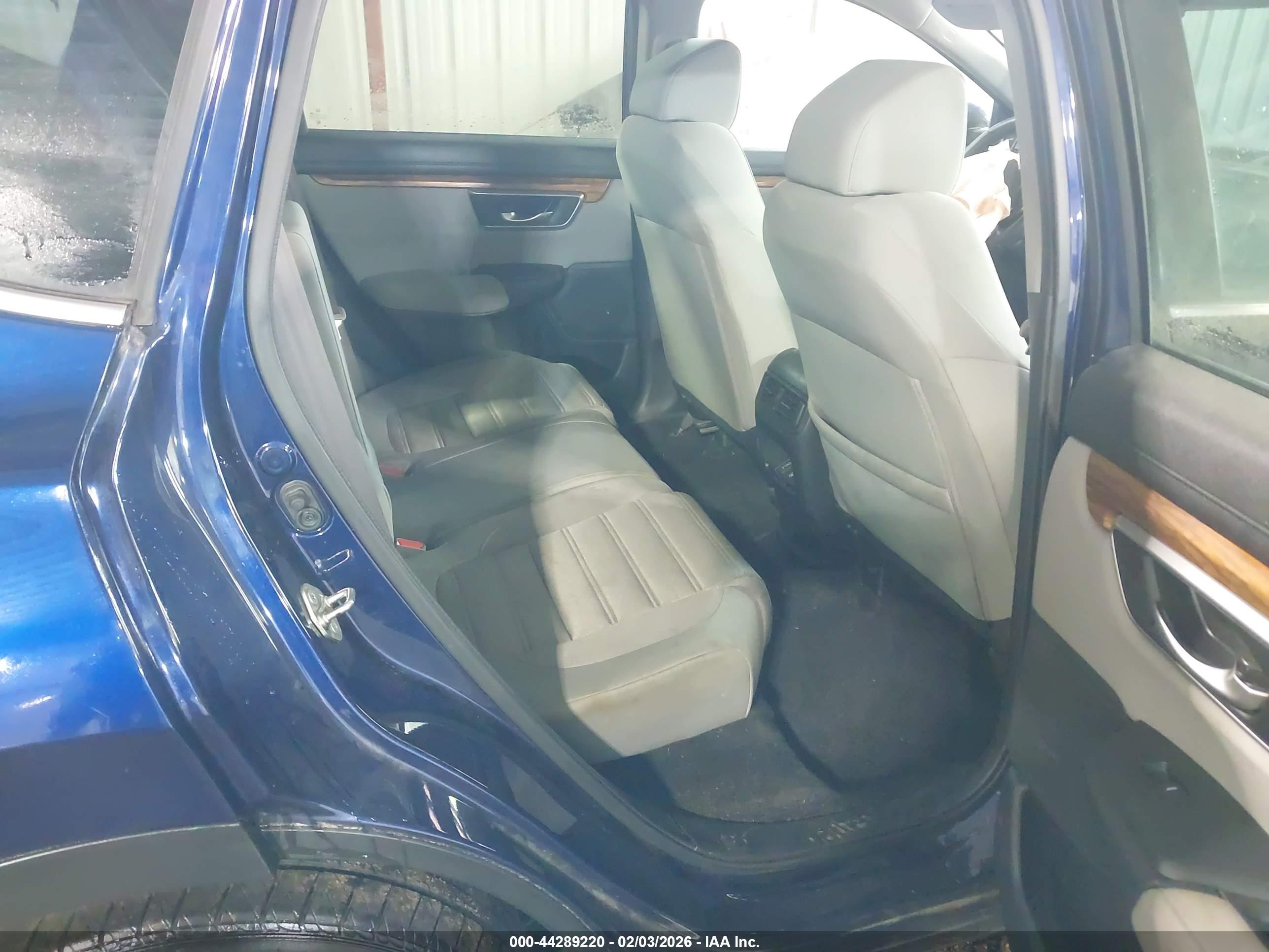 HONDA CR-V image 8