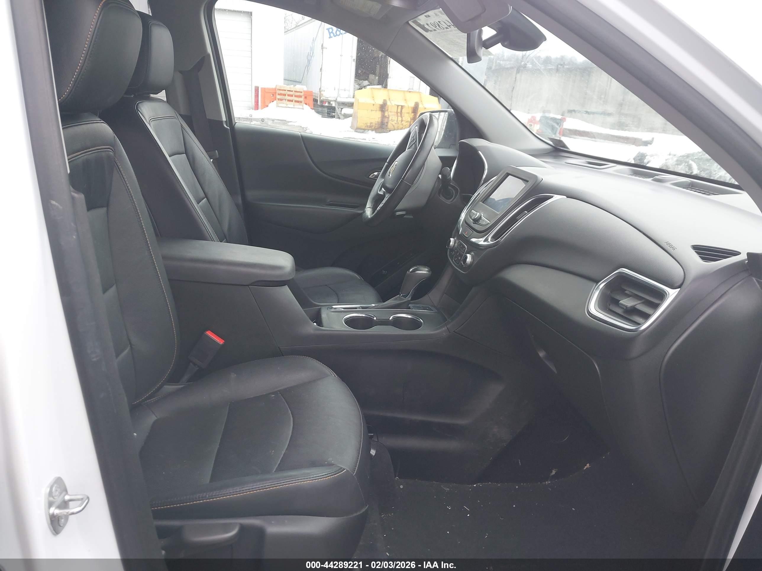 CHEVROLET EQUINOX image 5