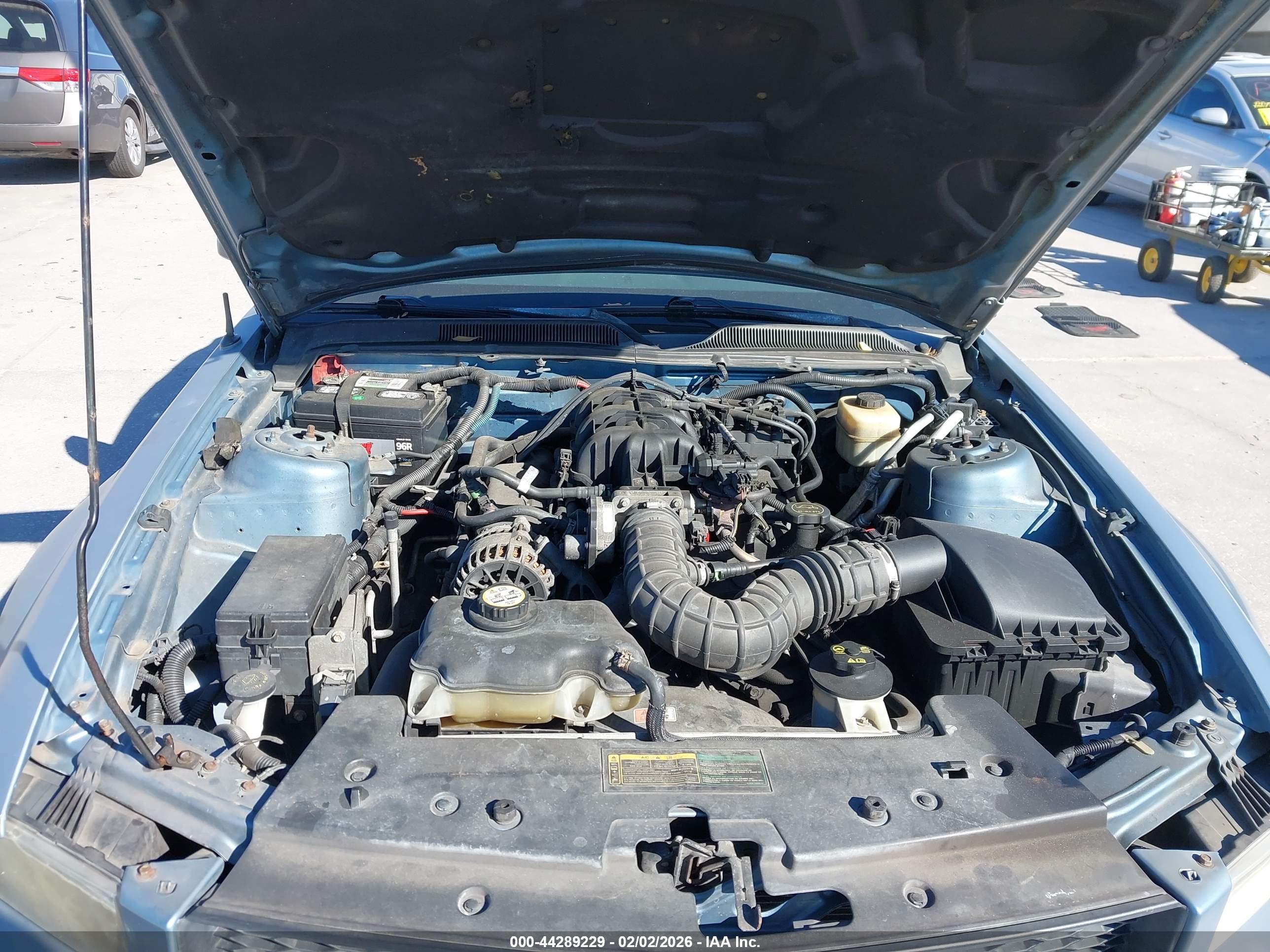 FORD MUSTANG image 10