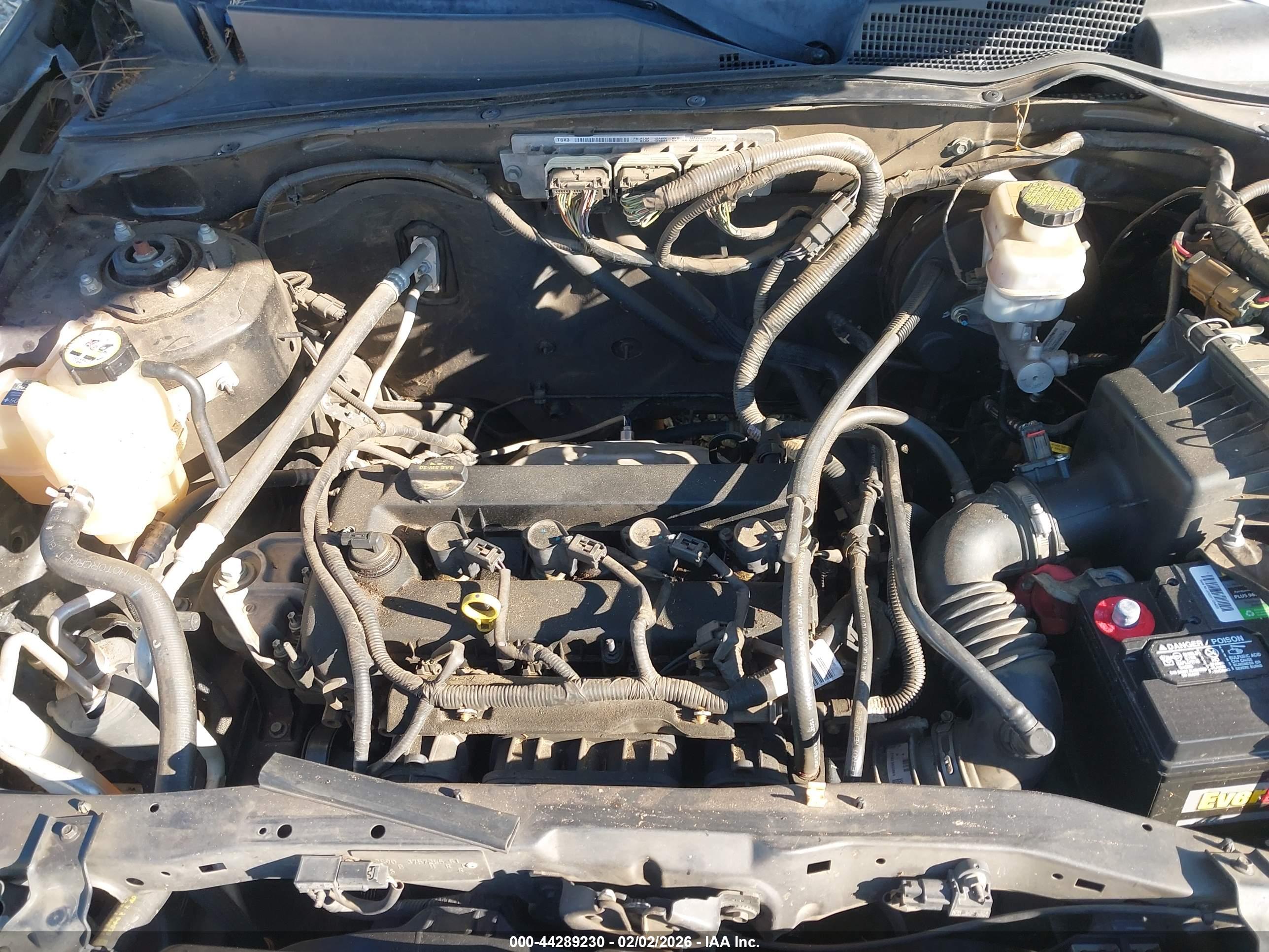 FORD ESCAPE image 10