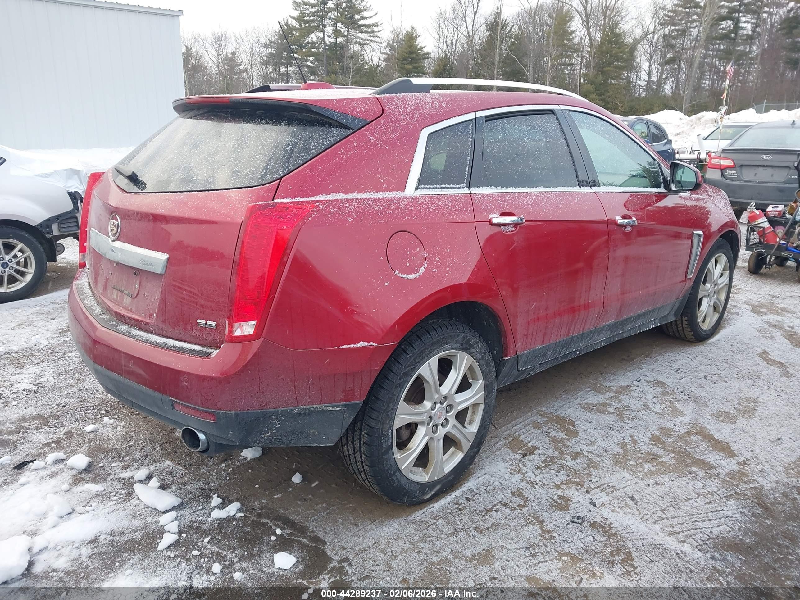 CADILLAC SRX image 4