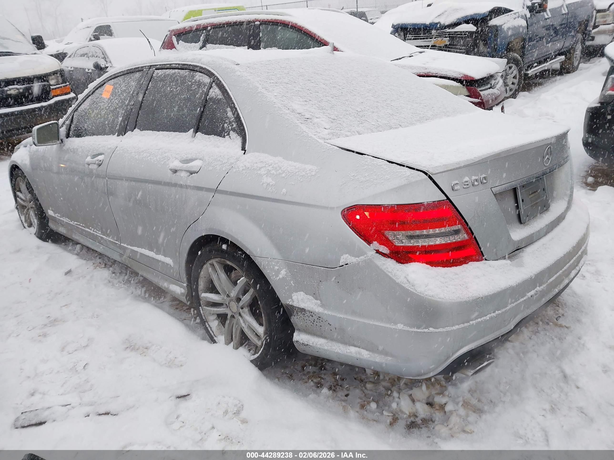 MERCEDES-BENZ C image 3