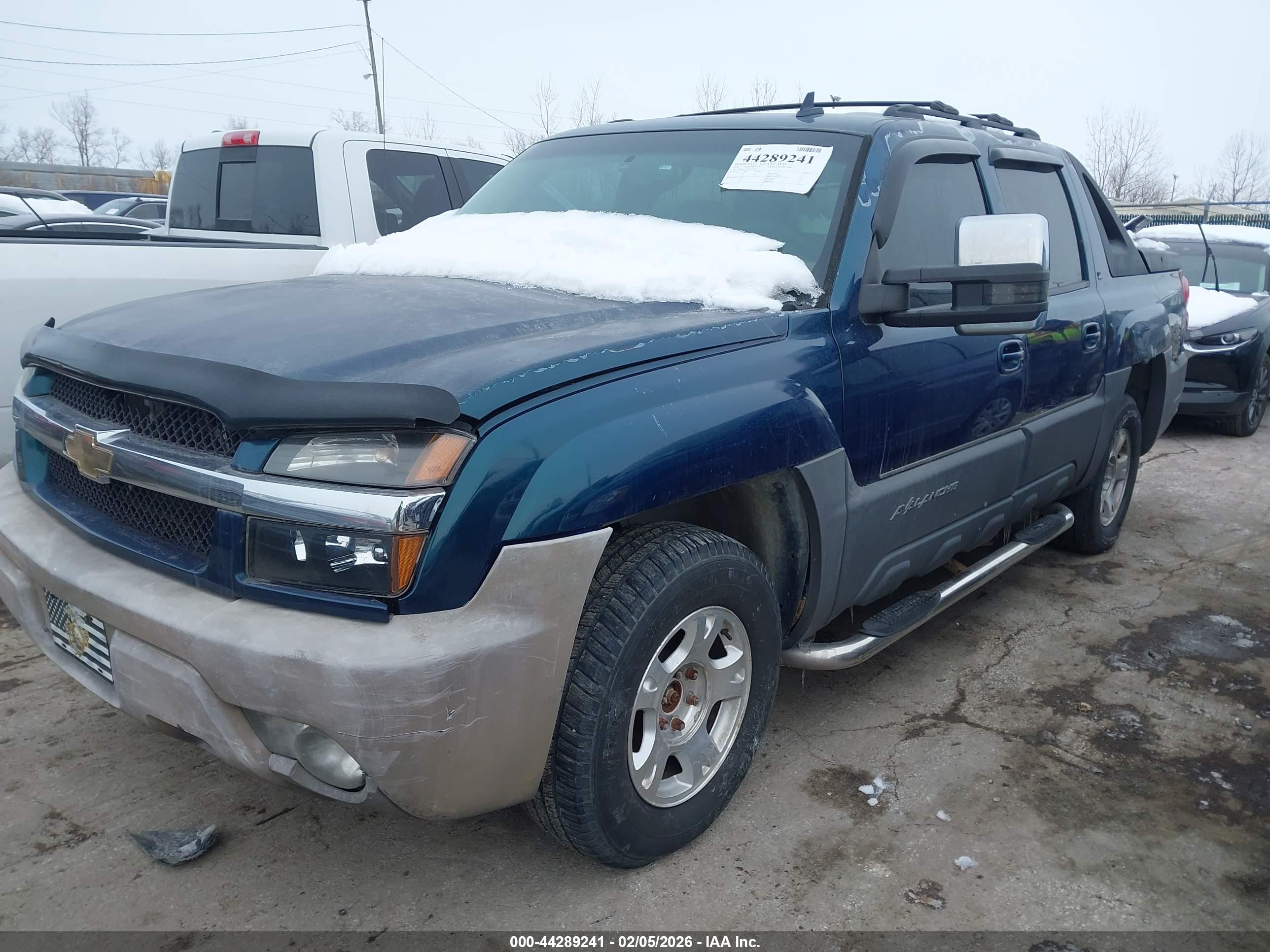 CHEVROLET AVALANCHE image 2