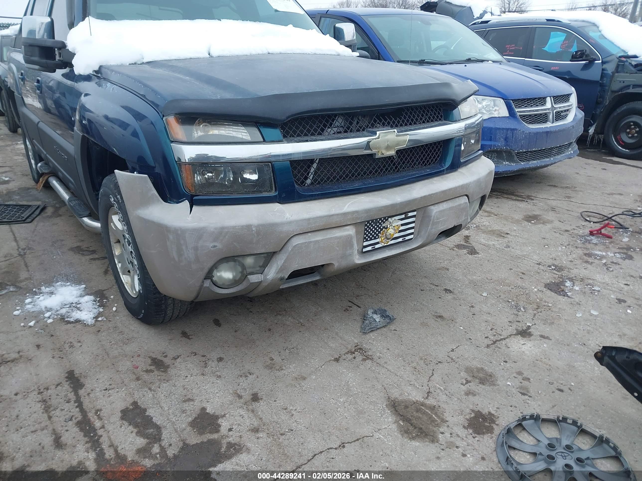 CHEVROLET AVALANCHE image 6