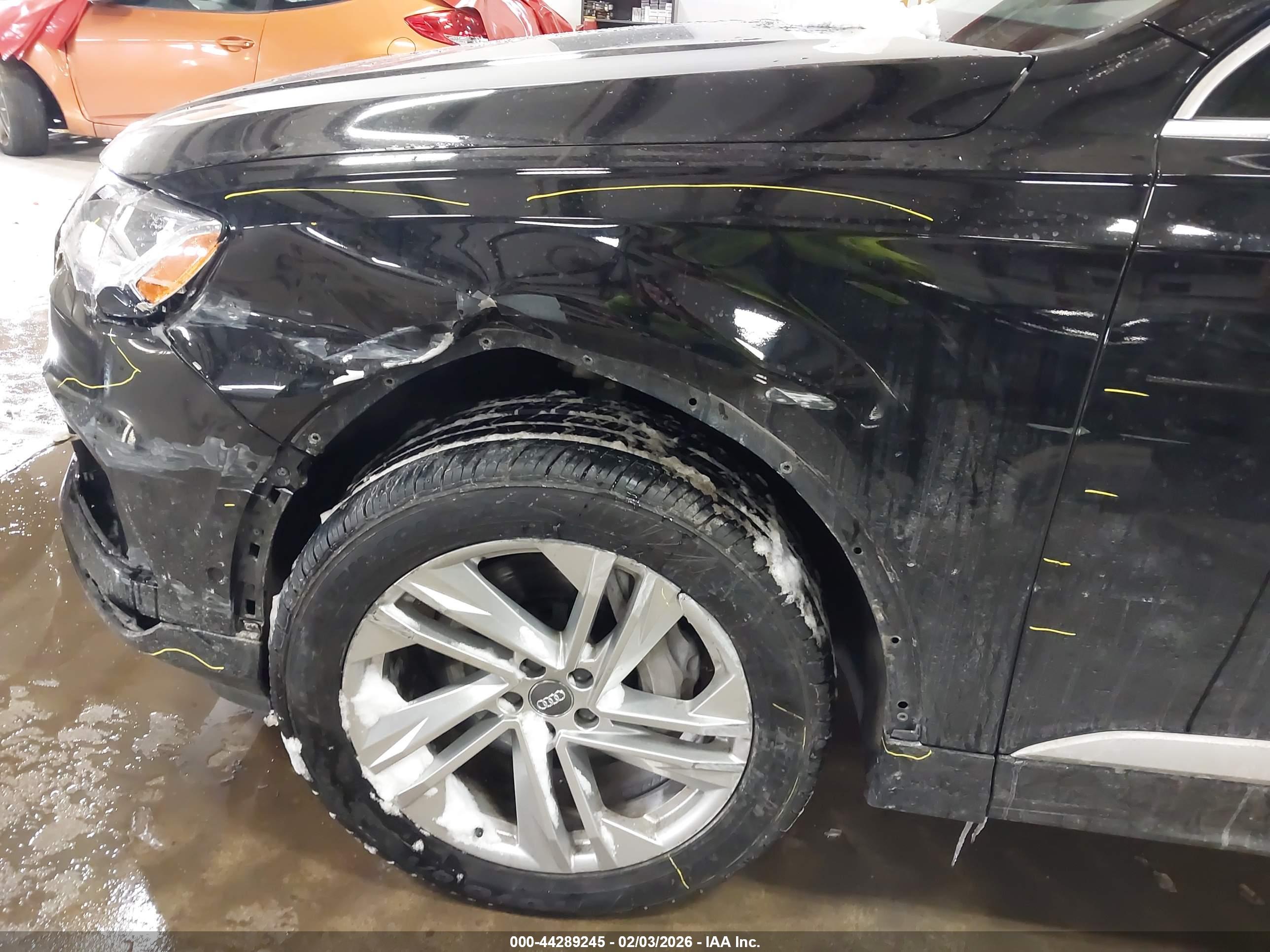 AUDI Q7 image 6