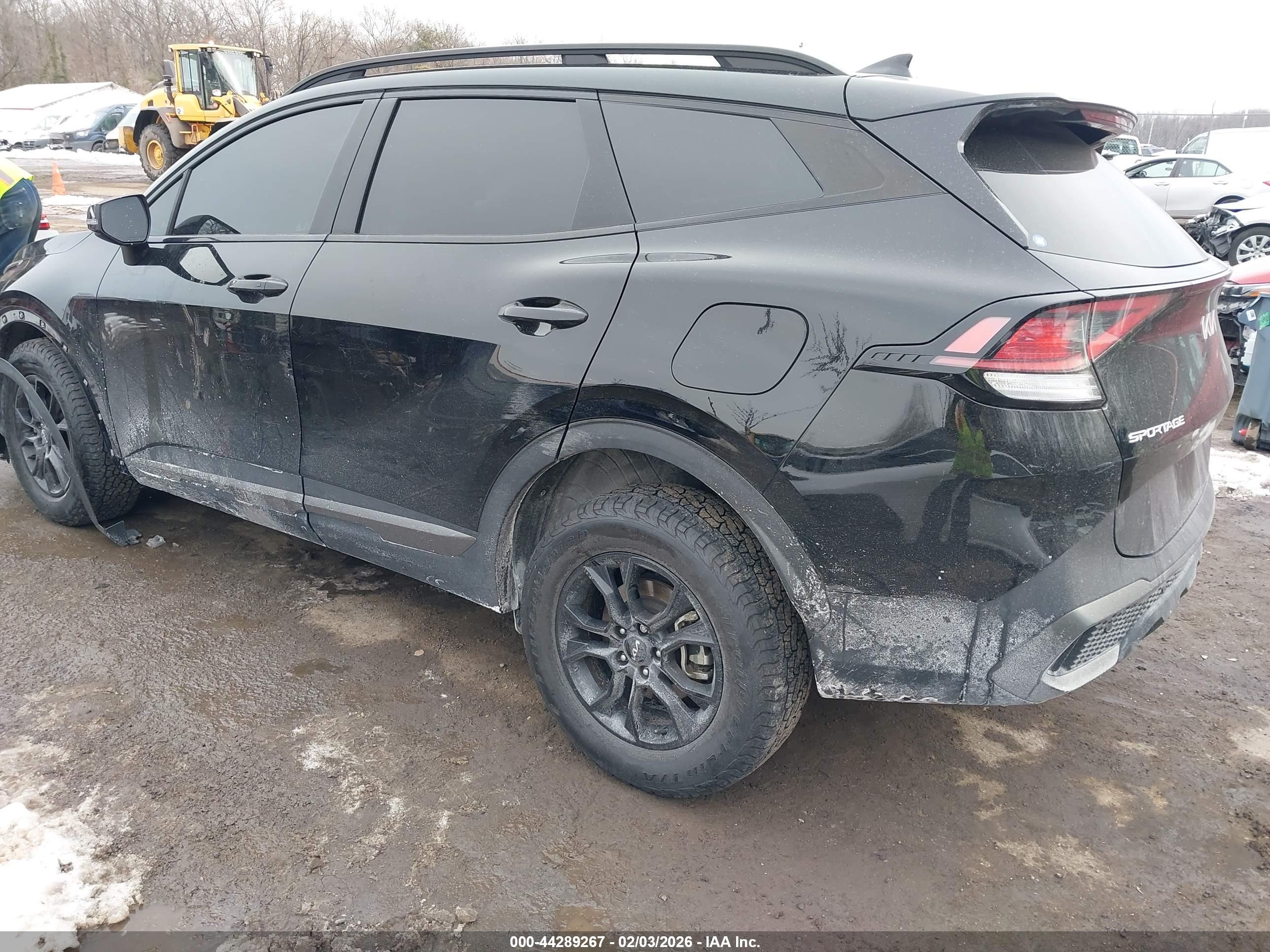 KIA SPORTAGE image 3