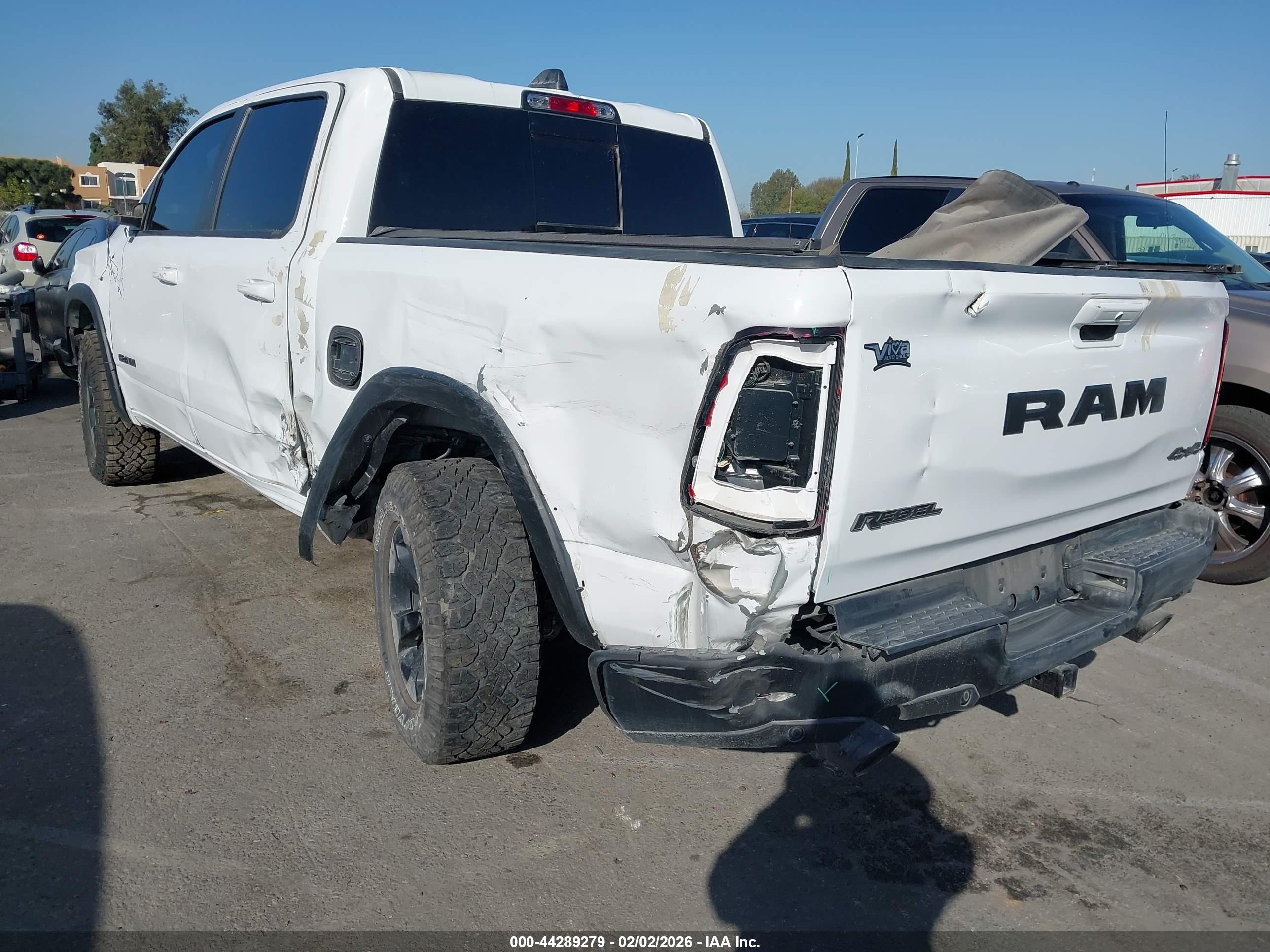 RAM 1500 image 3