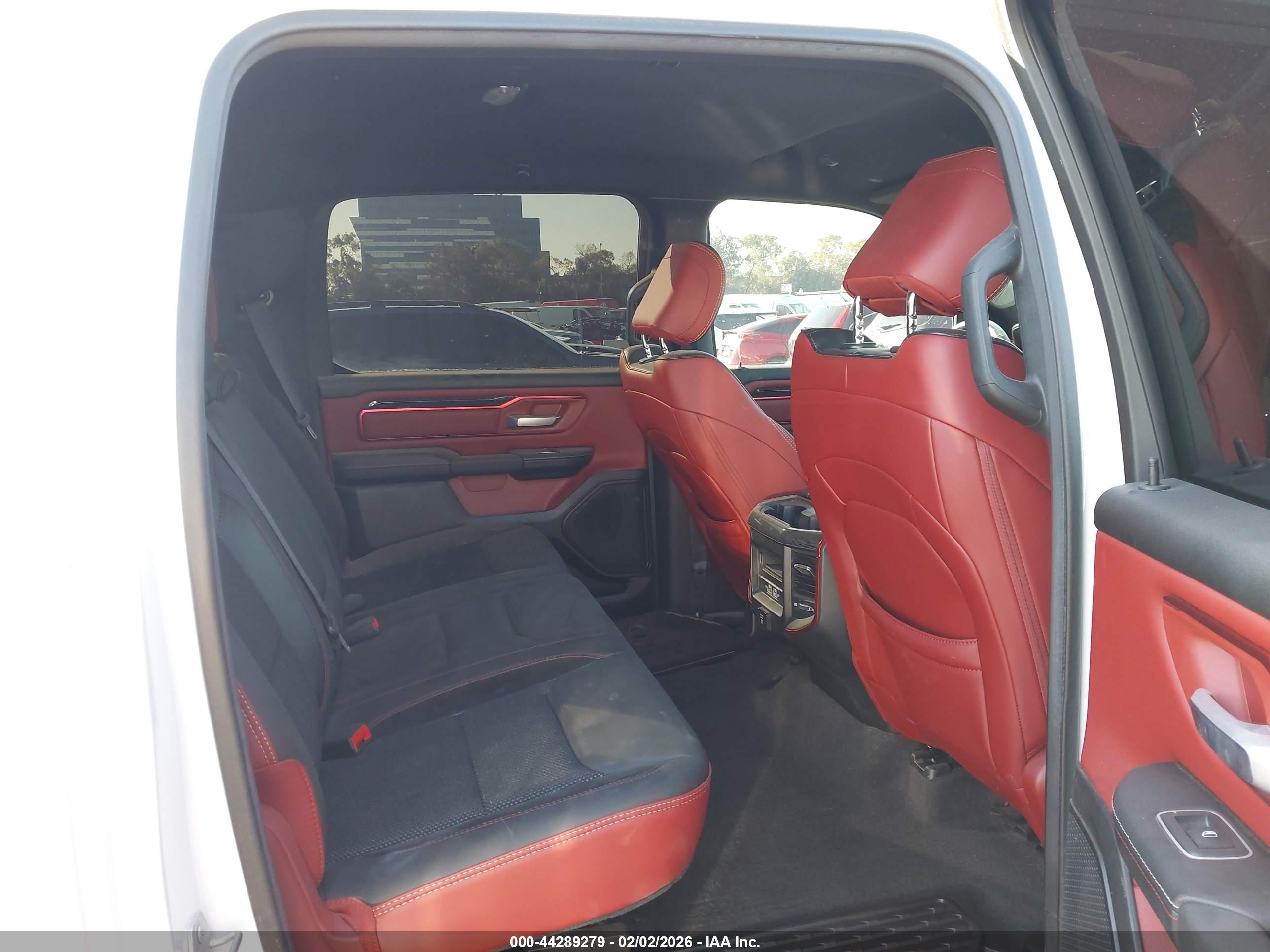 RAM 1500 image 8