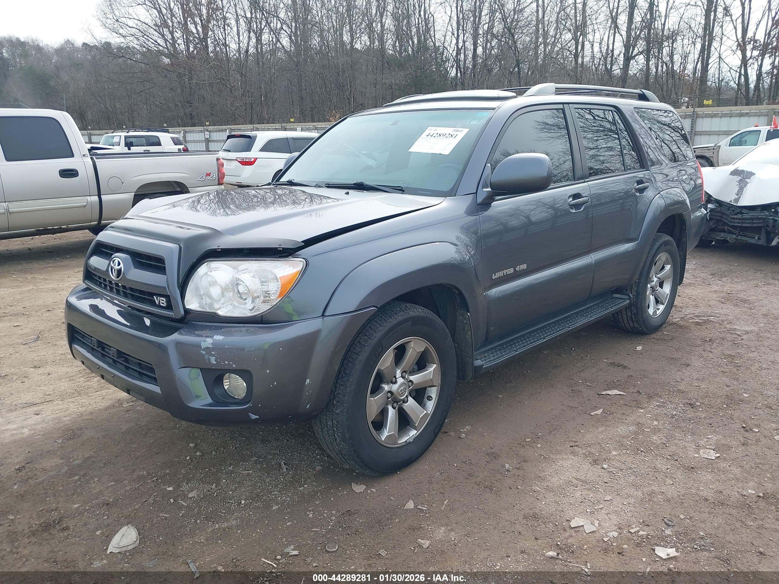 TOYOTA 4RUNNER image 2