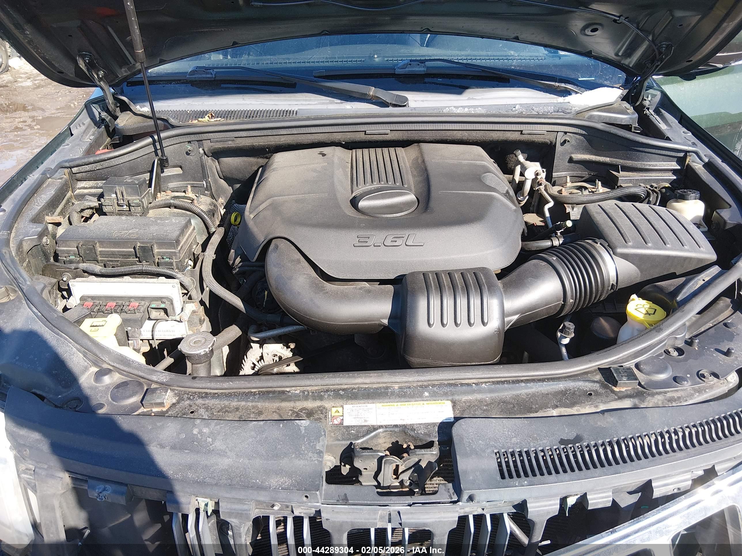 JEEP GRAND image 10