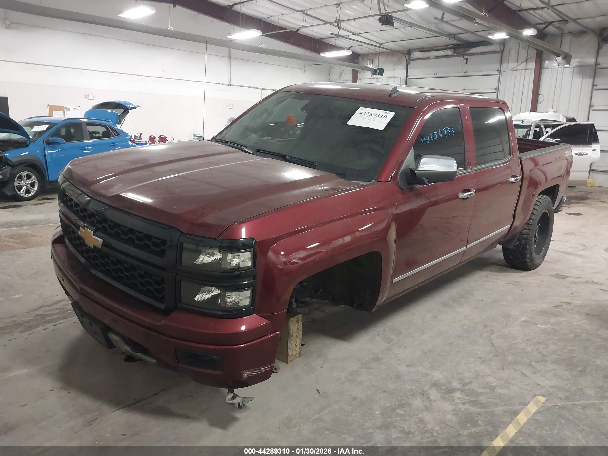 CHEVROLET SILVERADO image 2