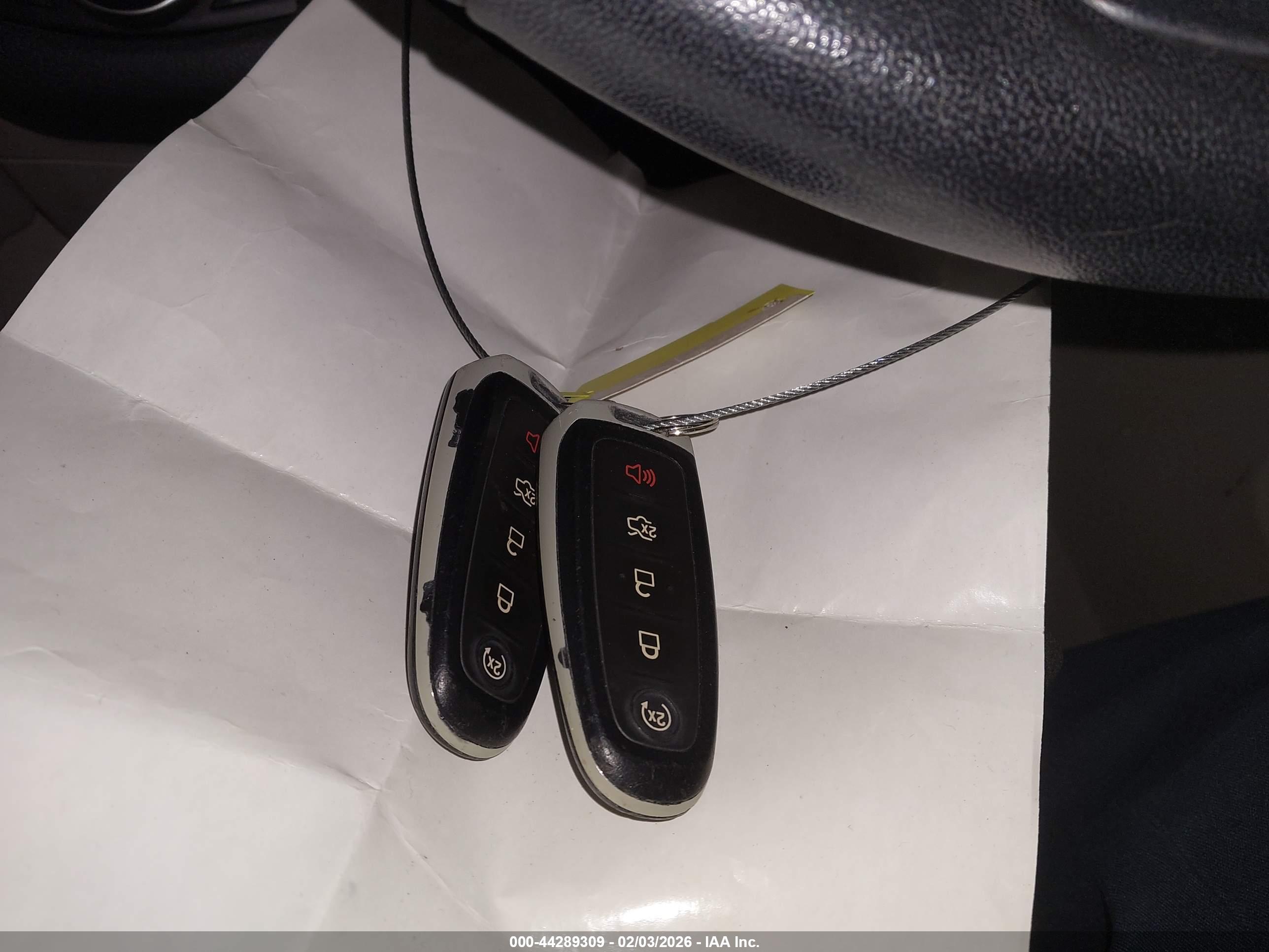 FORD ESCAPE image 11