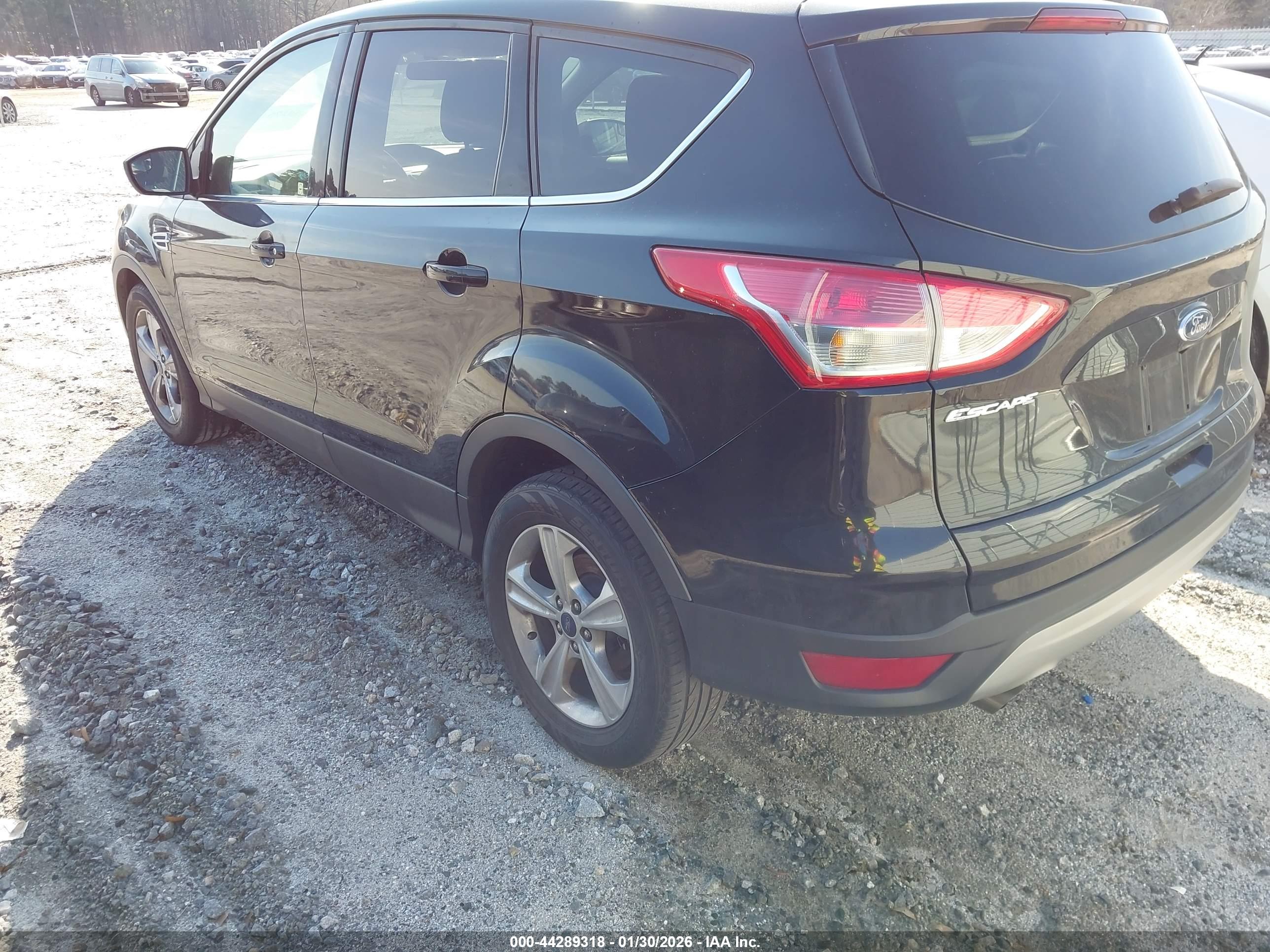FORD ESCAPE image 3