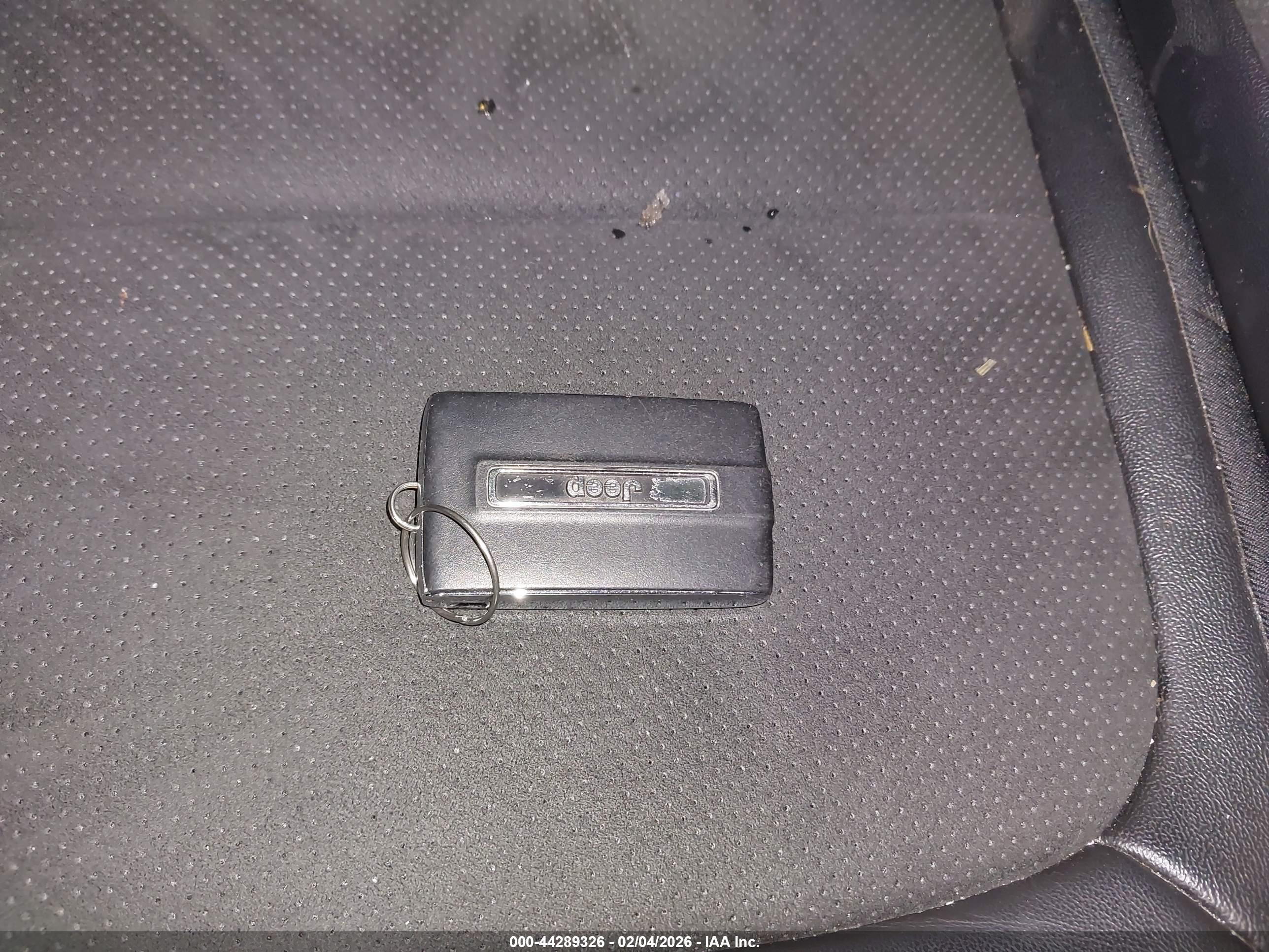 JEEP GRAND image 11