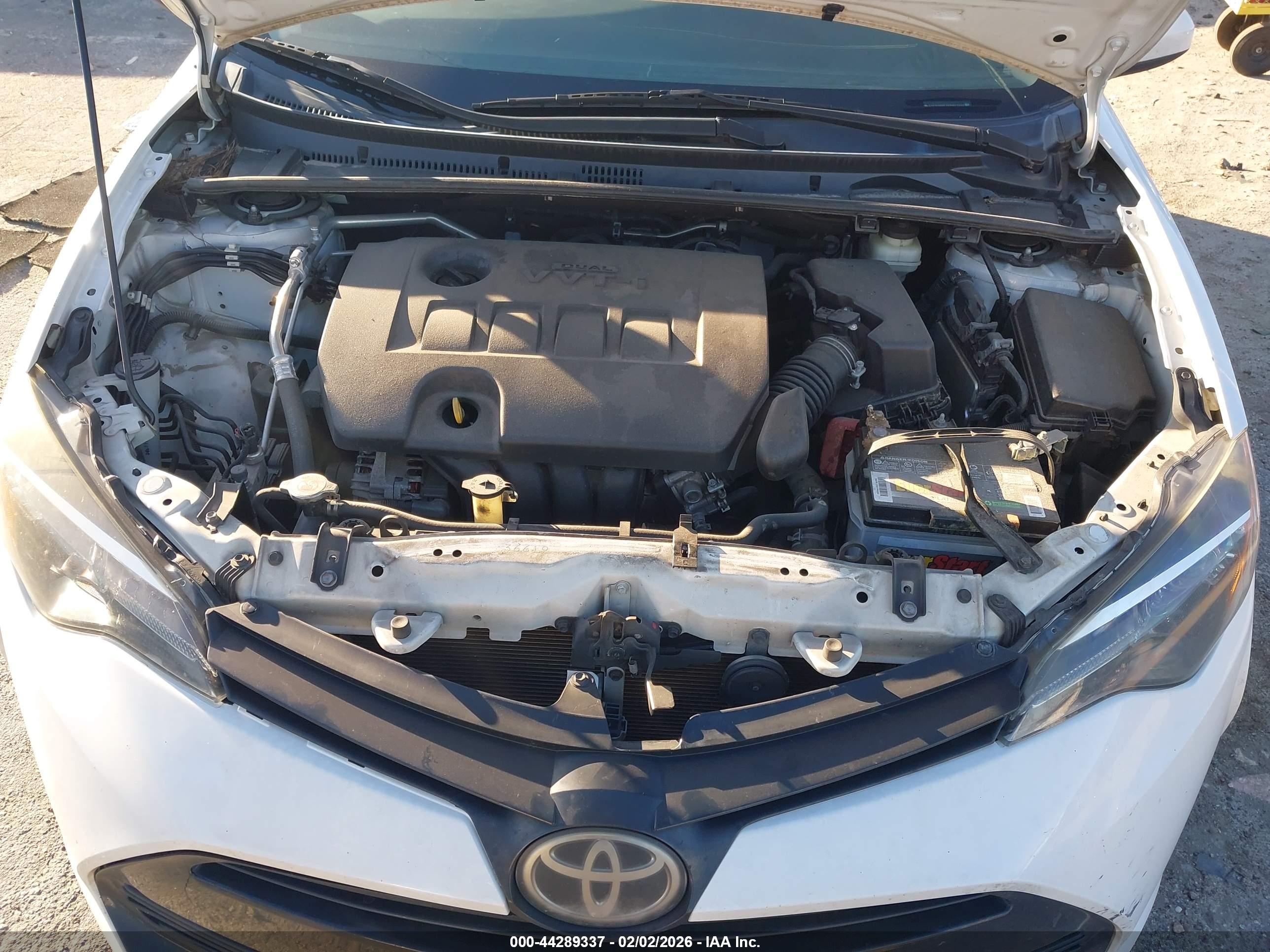 TOYOTA COROLLA image 10