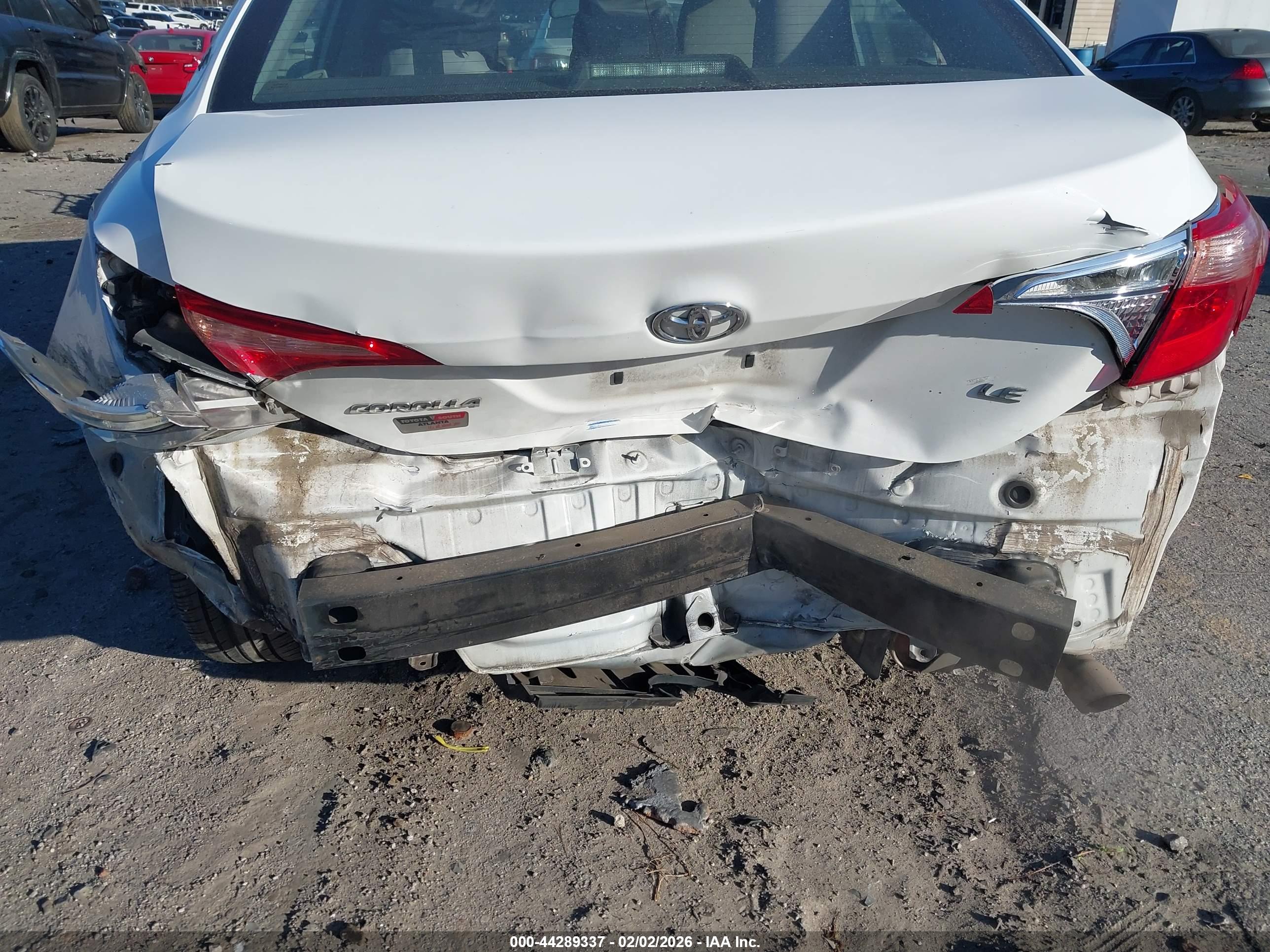 TOYOTA COROLLA image 6