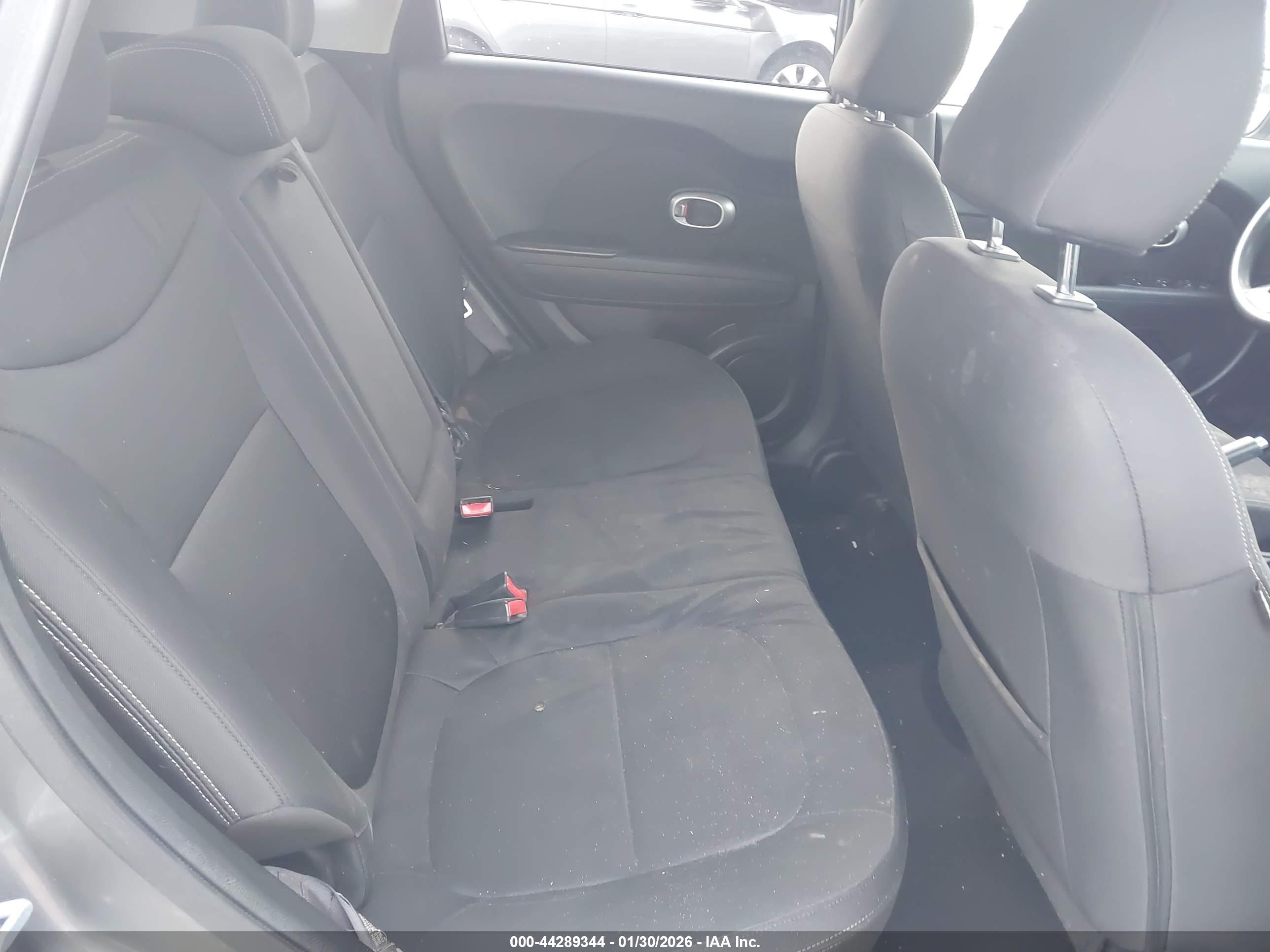 KIA SOUL image 8