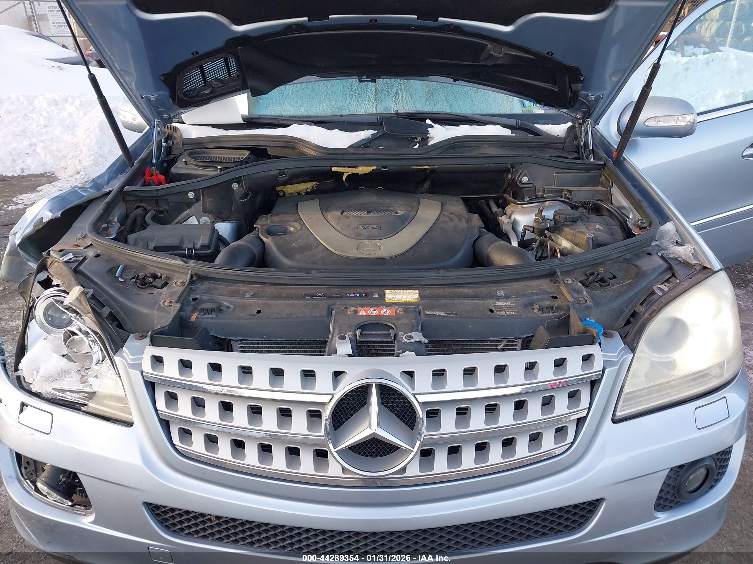 MERCEDES-BENZ ML image 10