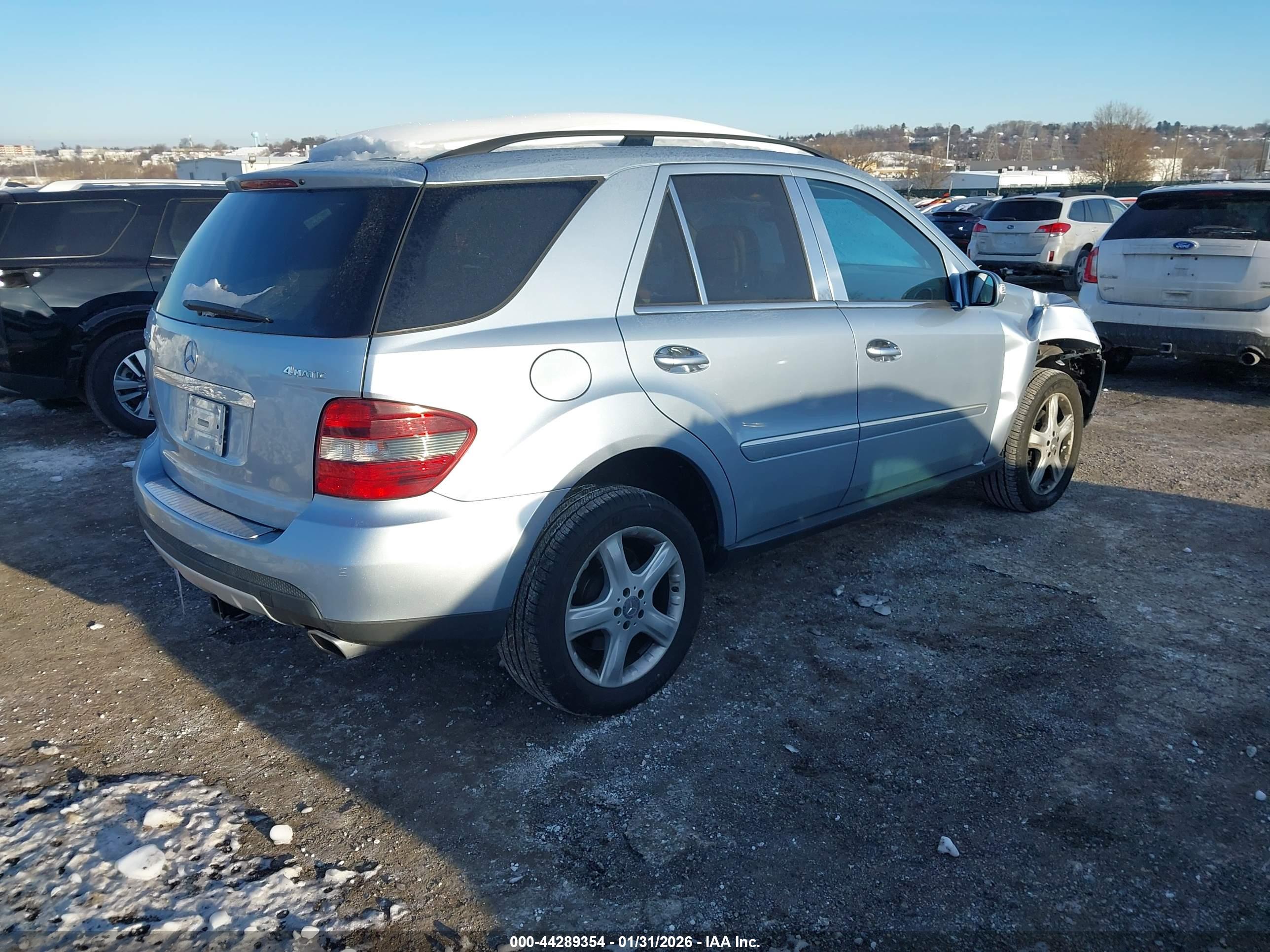 MERCEDES-BENZ ML image 4