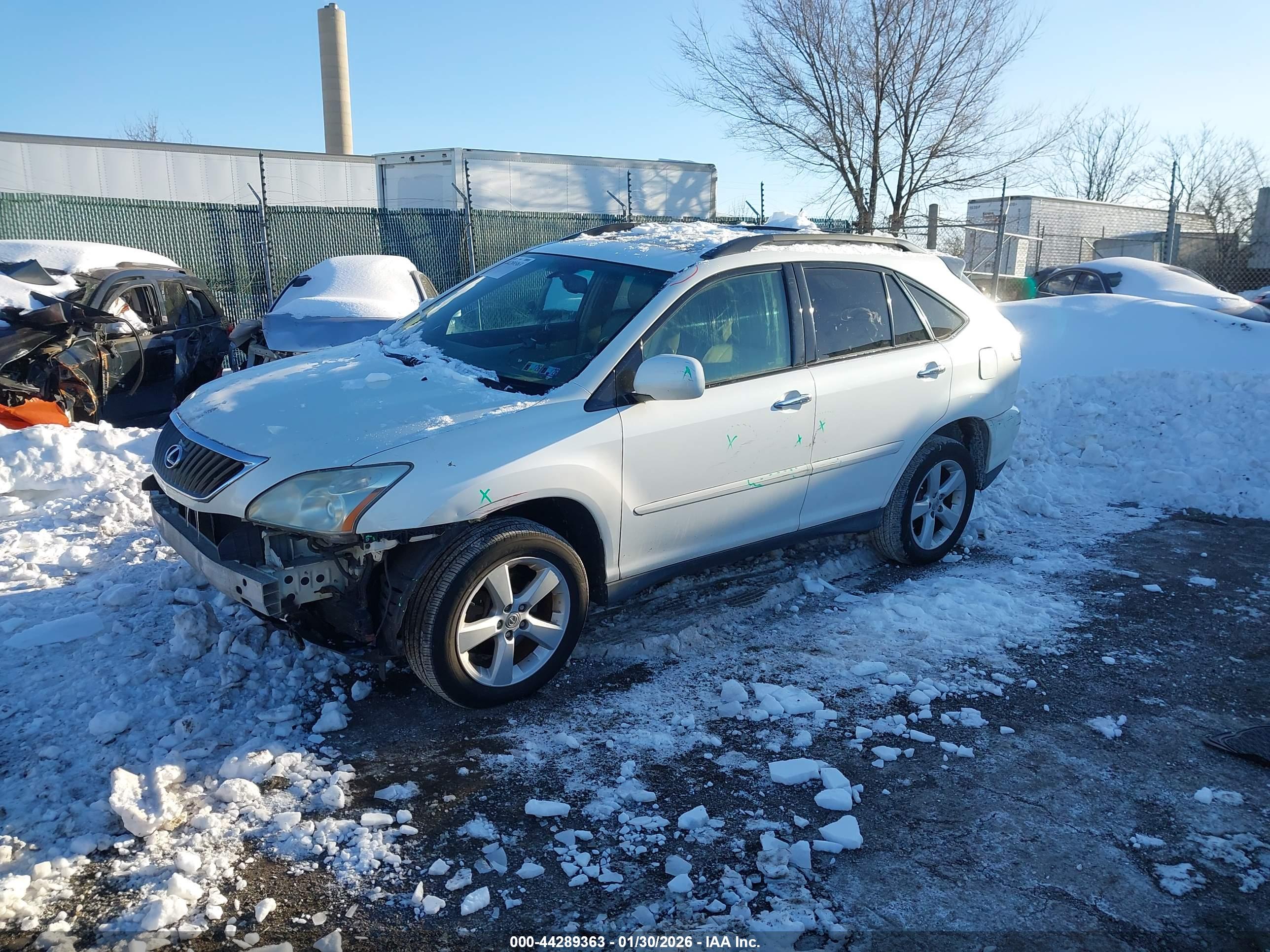 LEXUS RX image 2