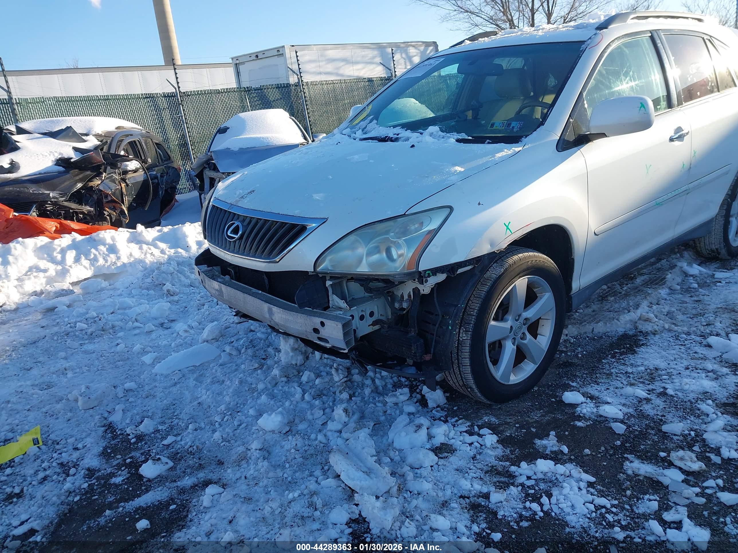 LEXUS RX image 6