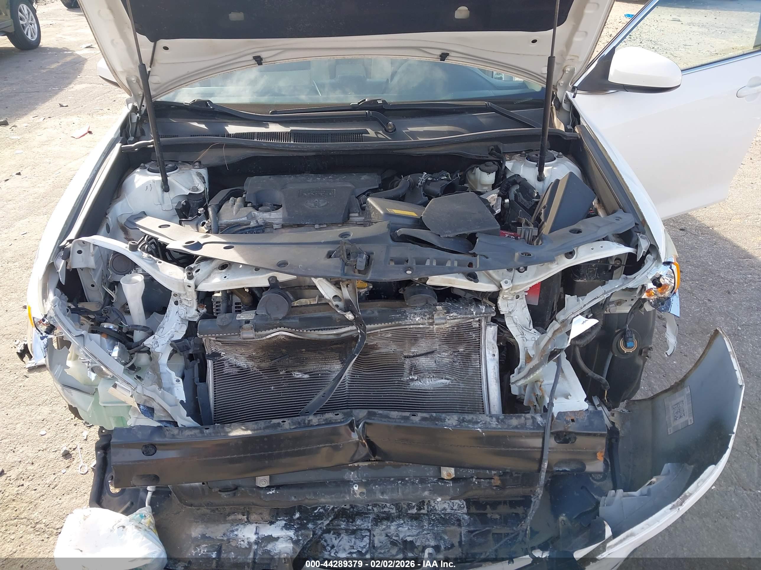 TOYOTA CAMRY image 10