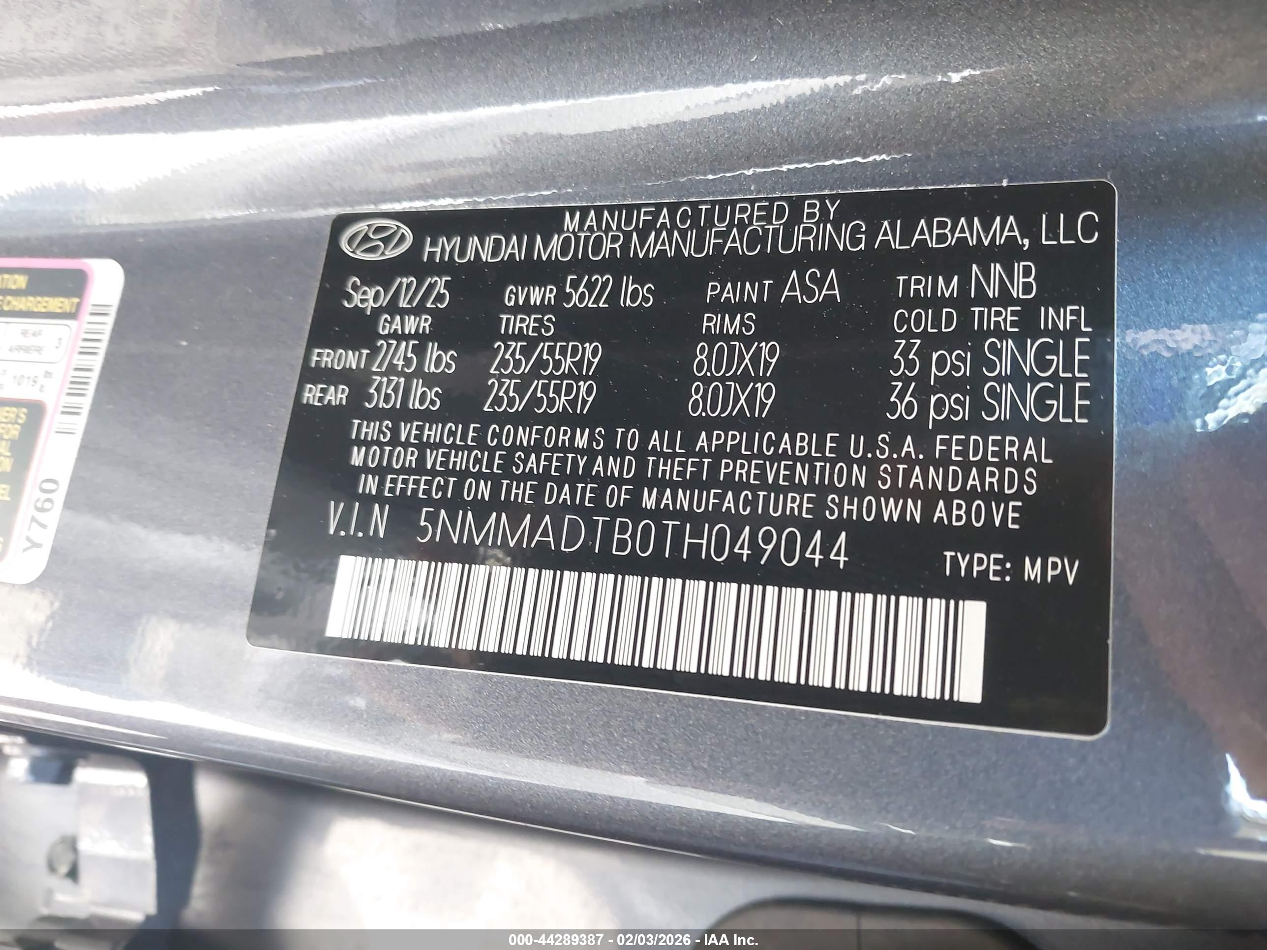 GENESIS GV70 image 9