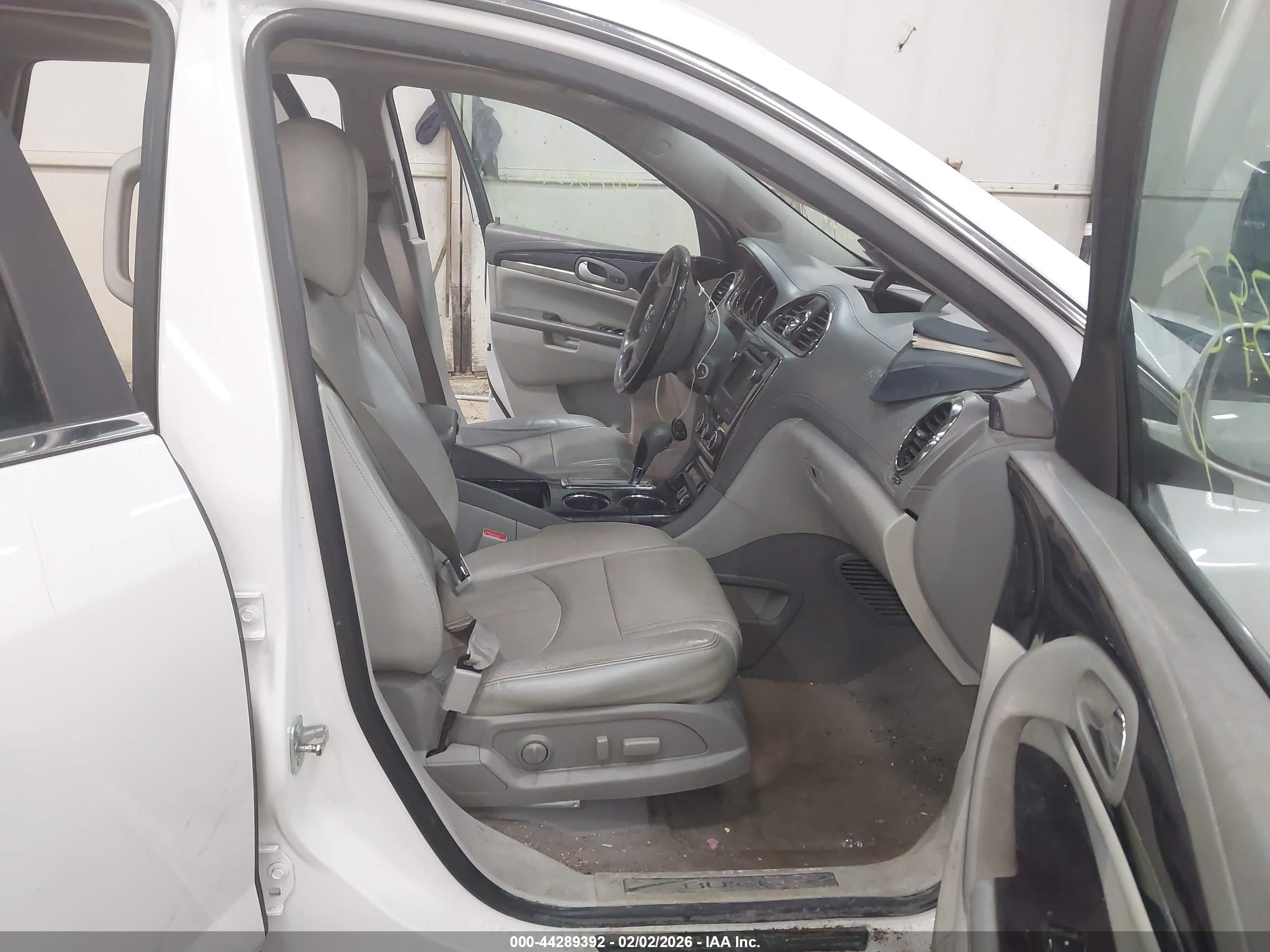 BUICK ENCLAVE image 5