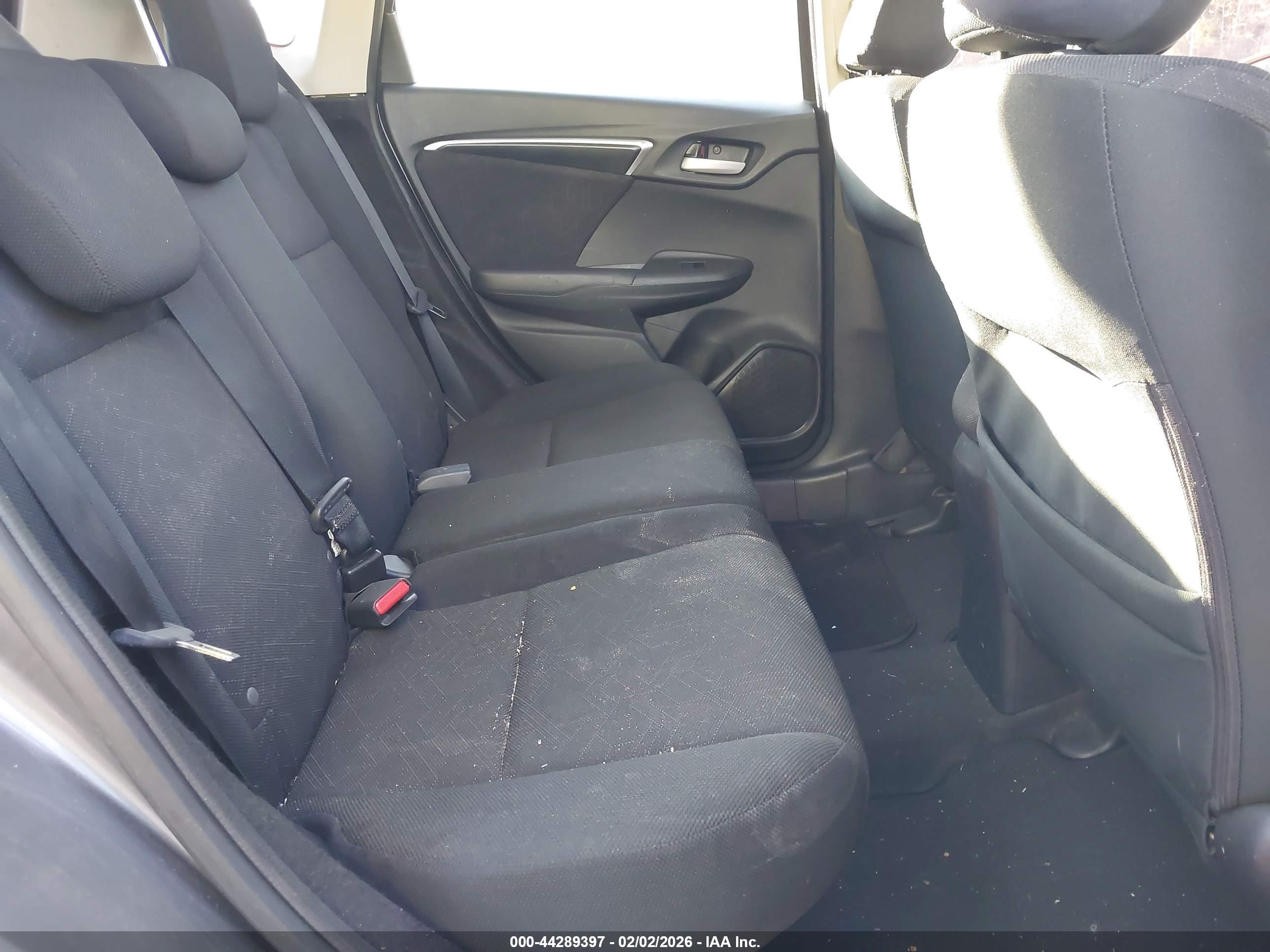 HONDA FIT image 8
