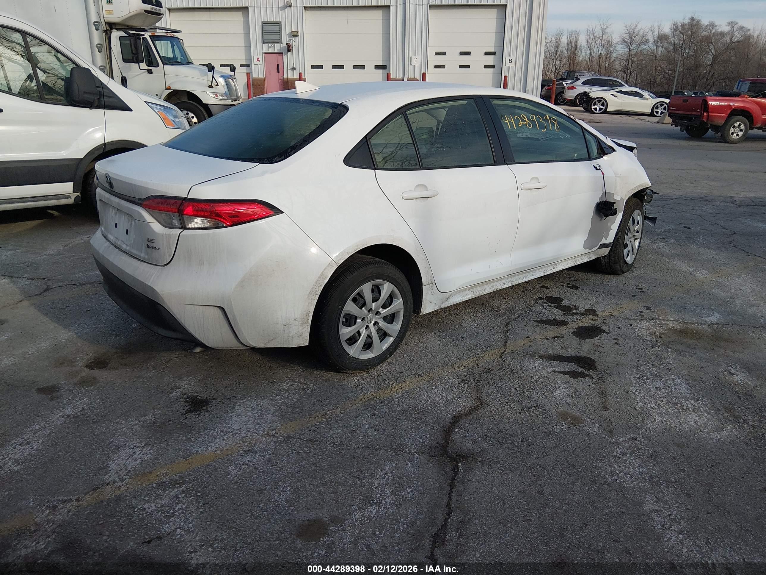 TOYOTA COROLLA image 4