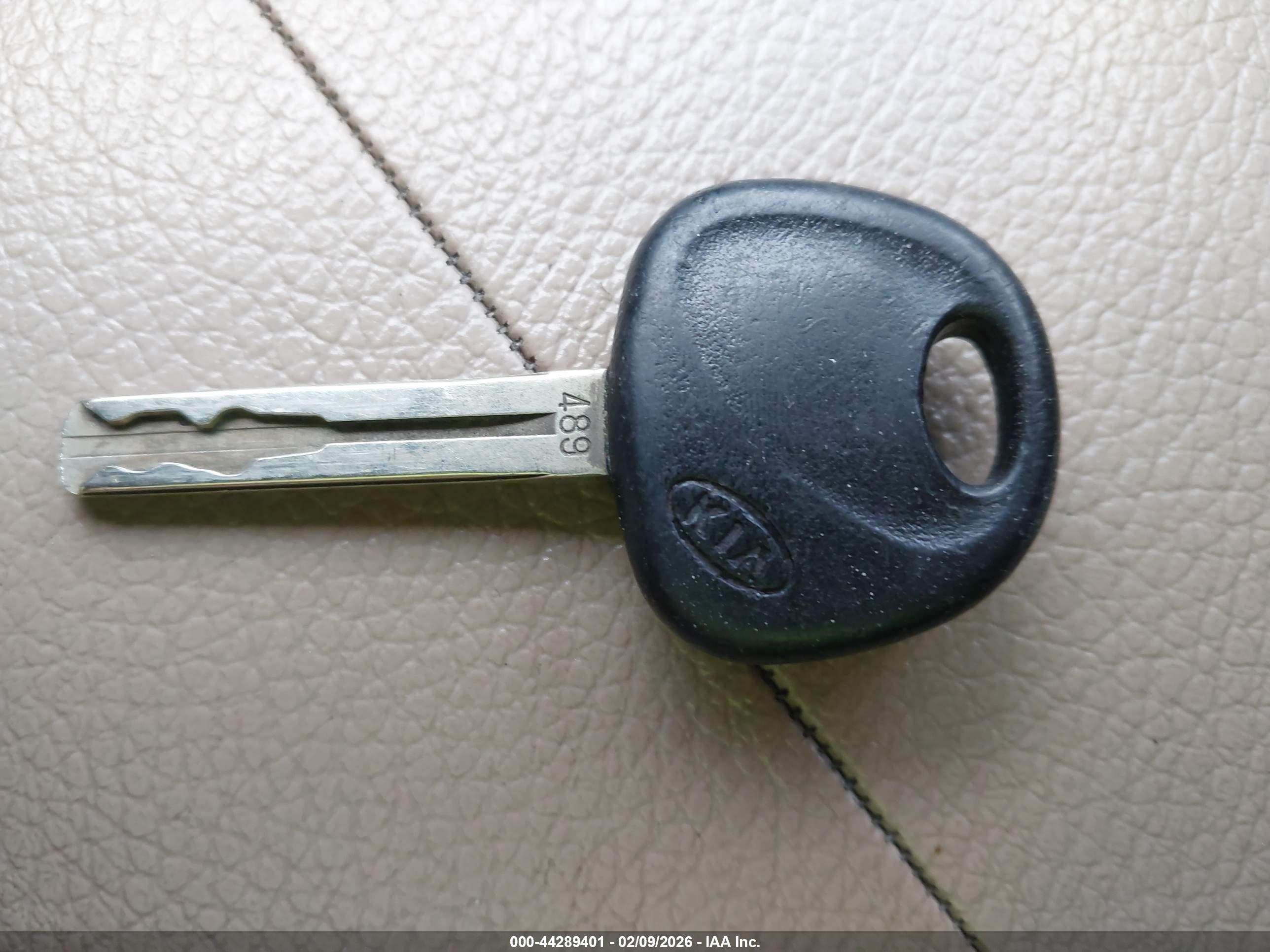 KIA SORENTO image 11