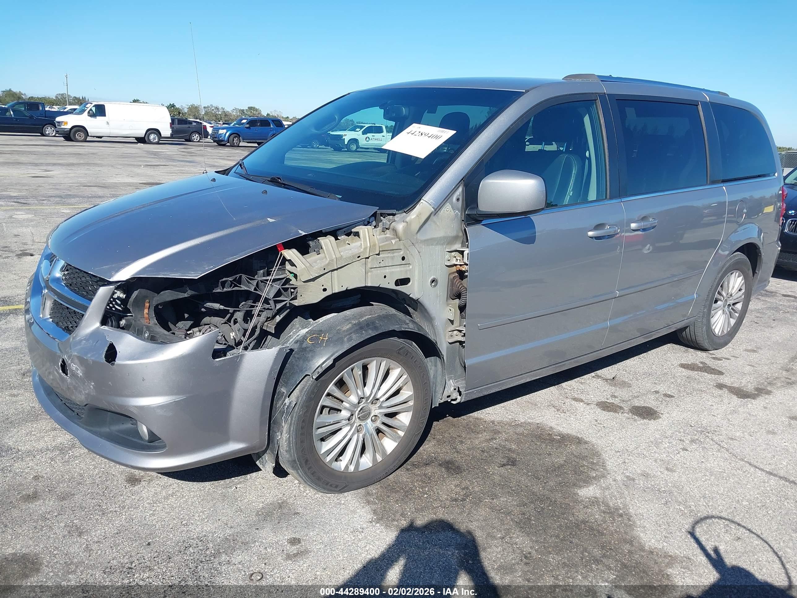 DODGE GRAND image 6