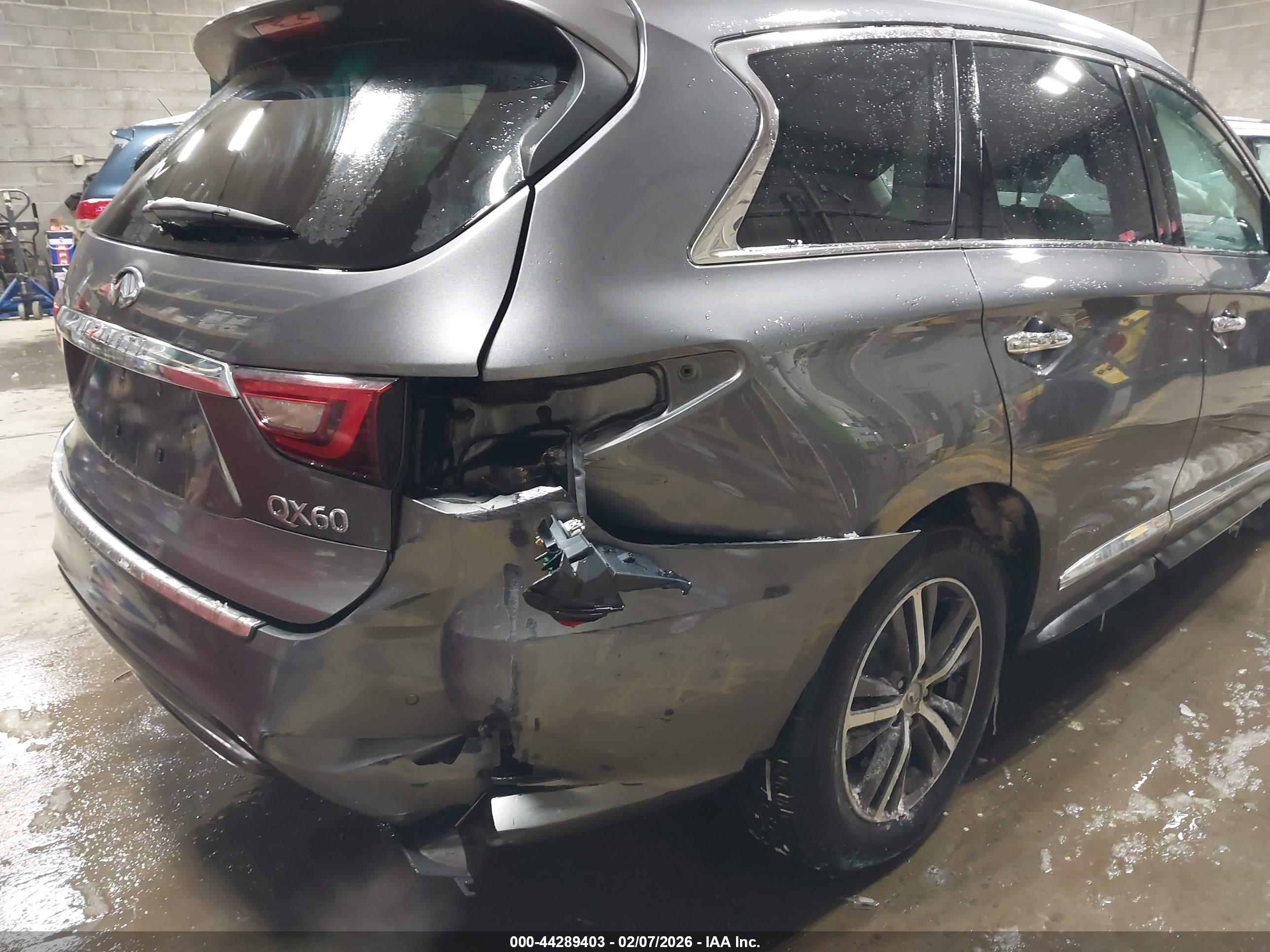 INFINITI QX60 image 6