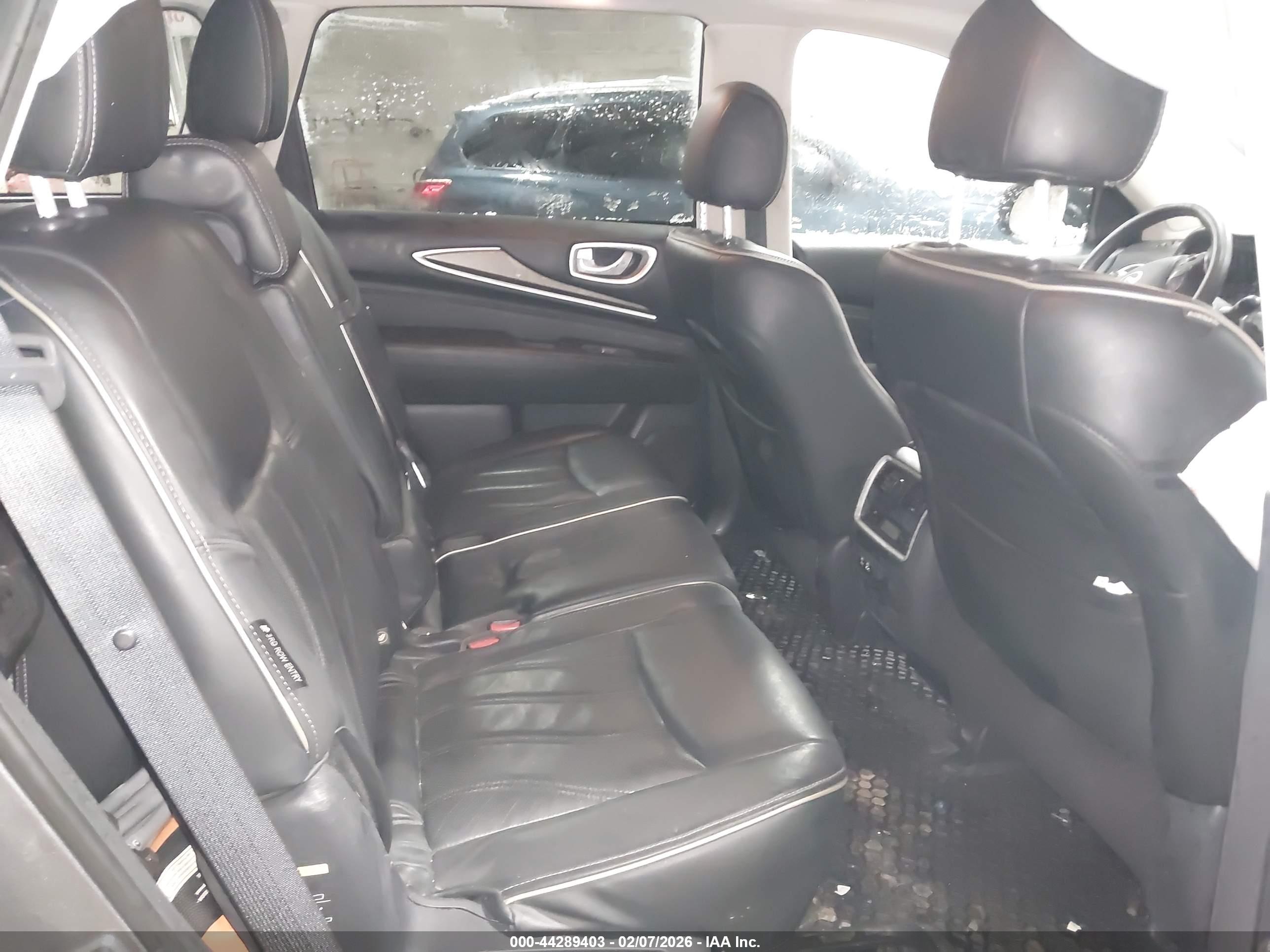 INFINITI QX60 image 8