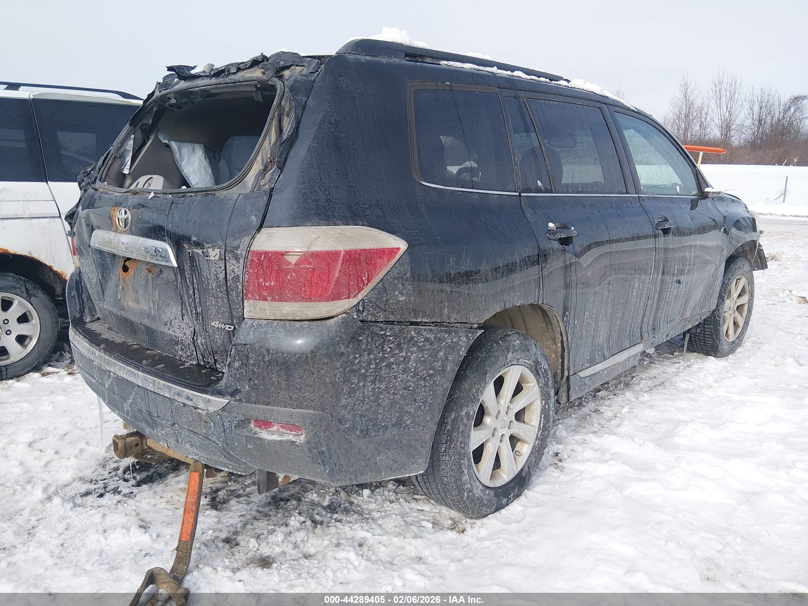 TOYOTA HIGHLANDER image 4