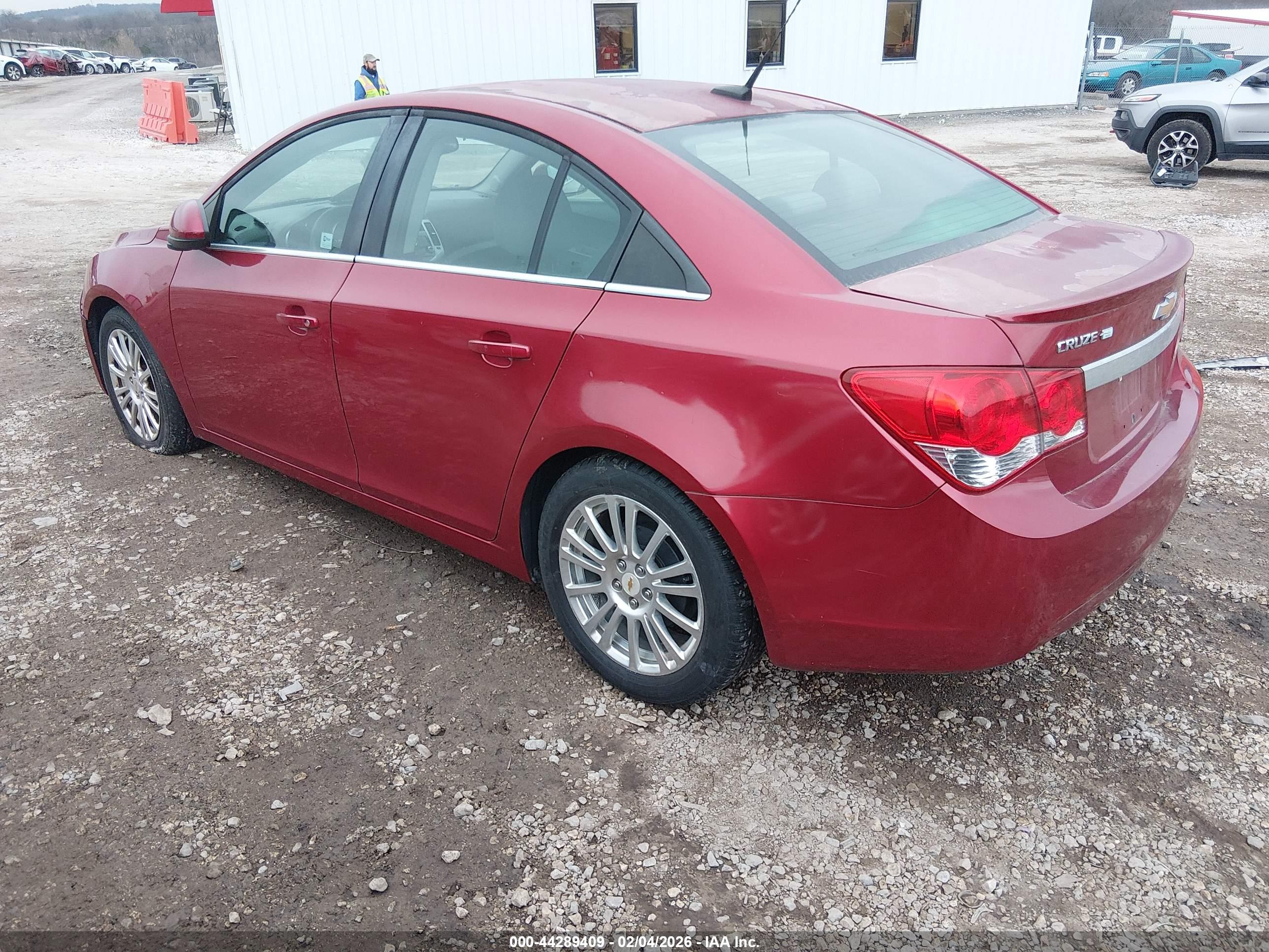 CHEVROLET CRUZE image 3