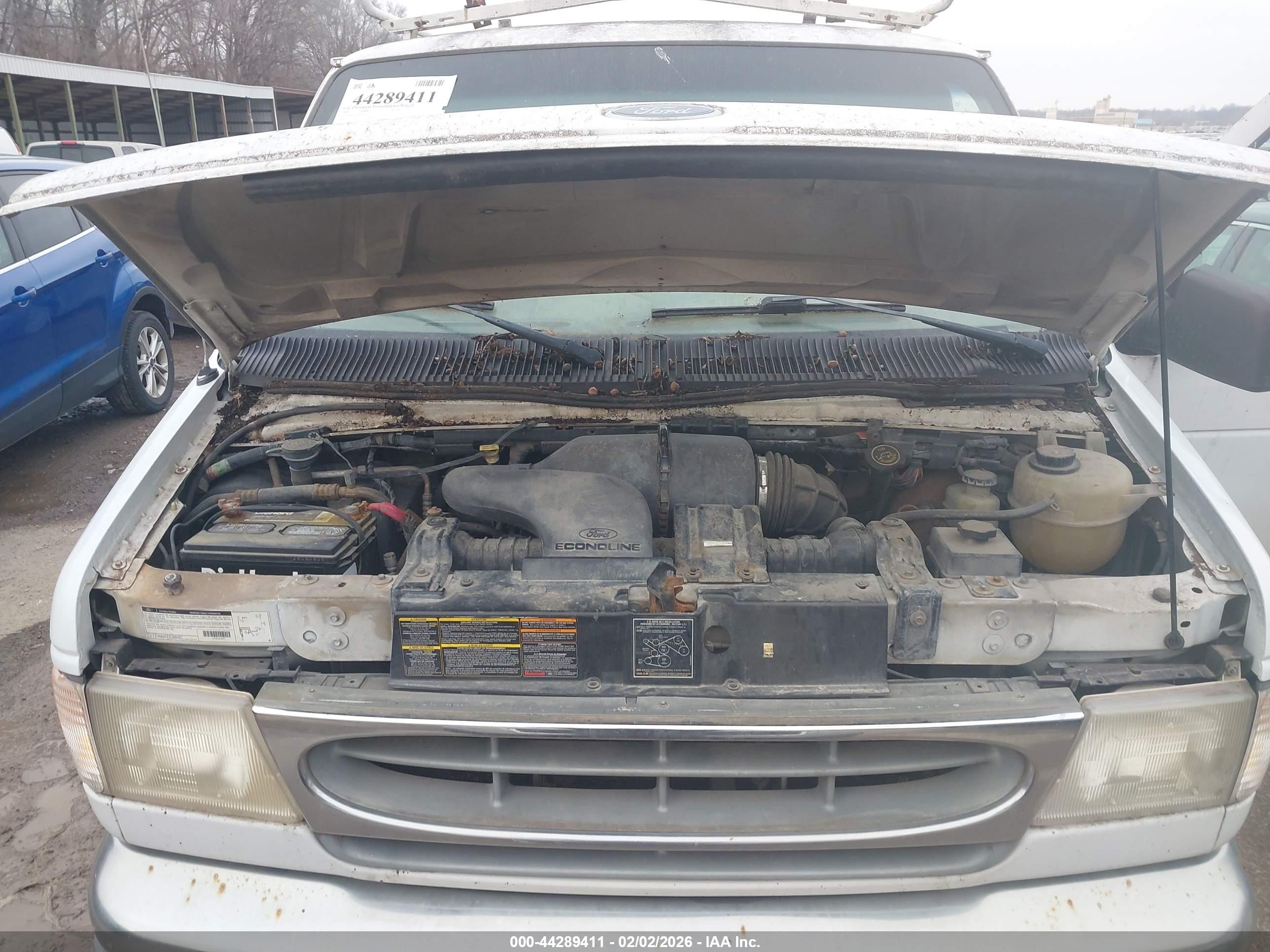 FORD E-250 image 10