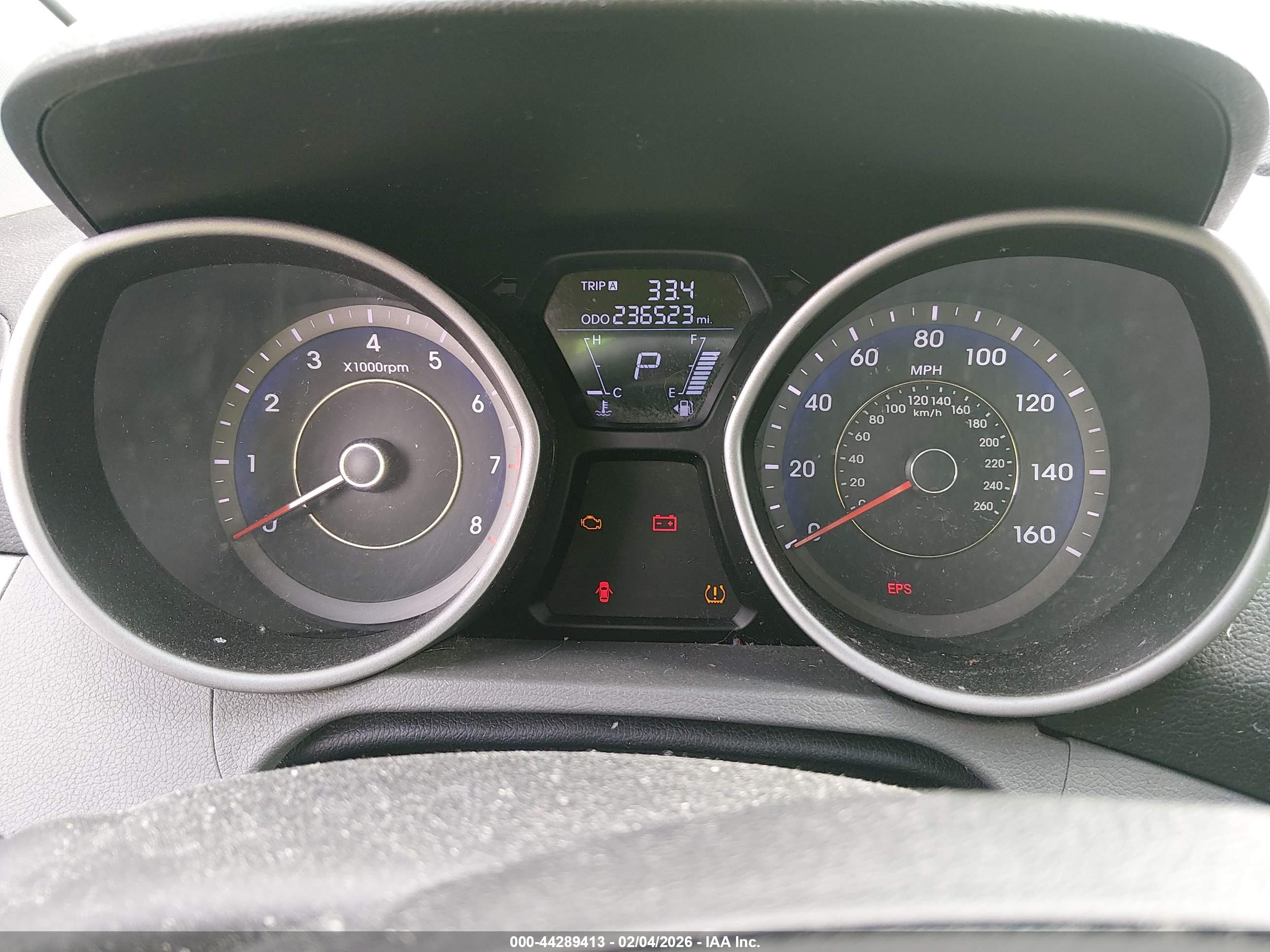HYUNDAI ELANTRA image 7
