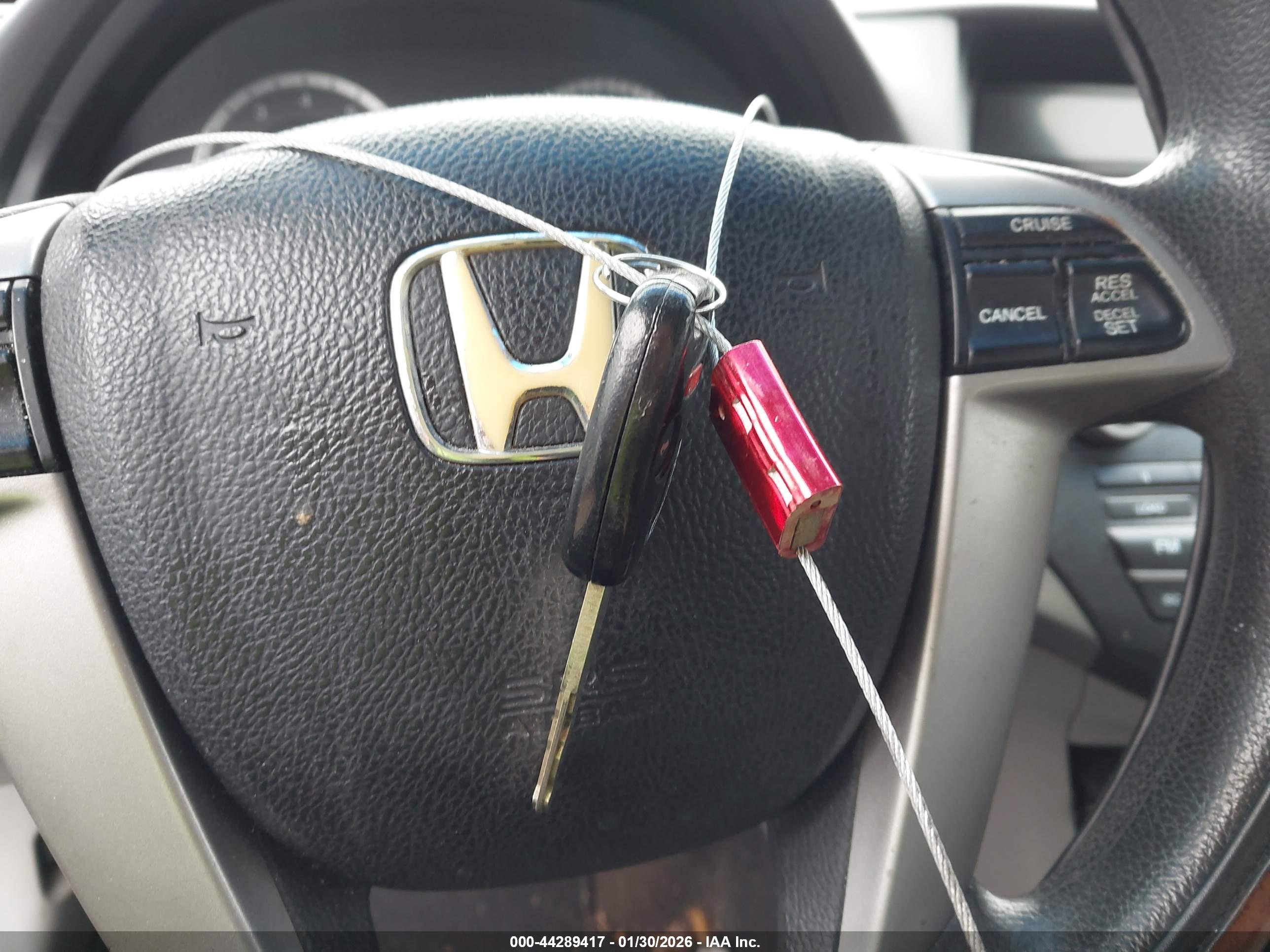 HONDA ACCORD image 11