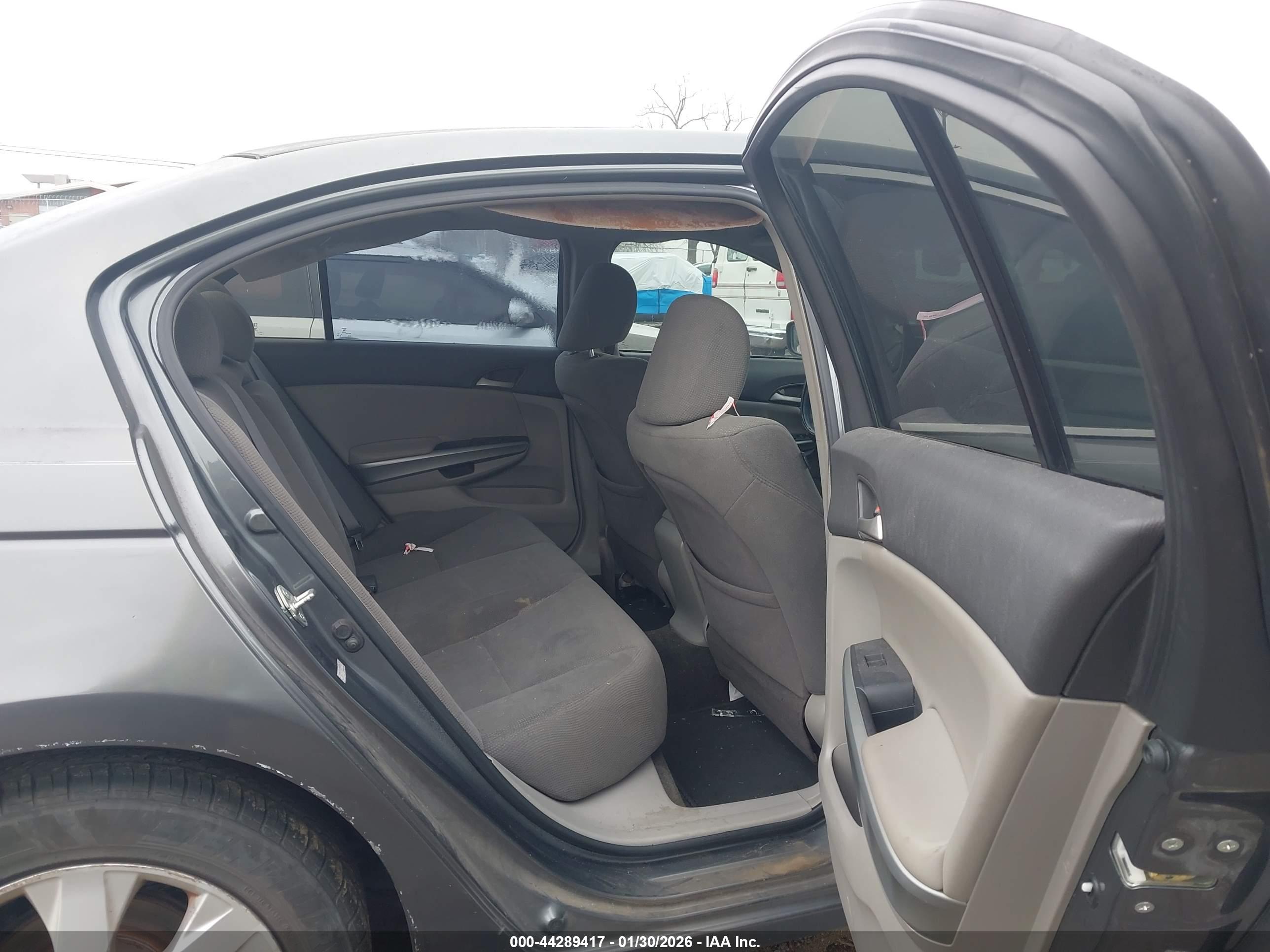 HONDA ACCORD image 8